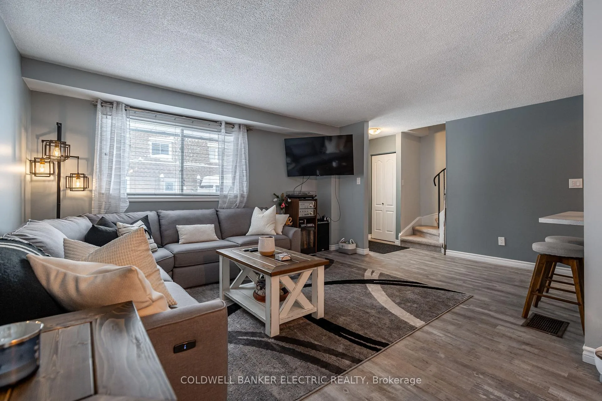 Photo 11 of Unit 14, 740 Chamberlain Street, Peterborough, Otonabee Ward 1 — HOMEH