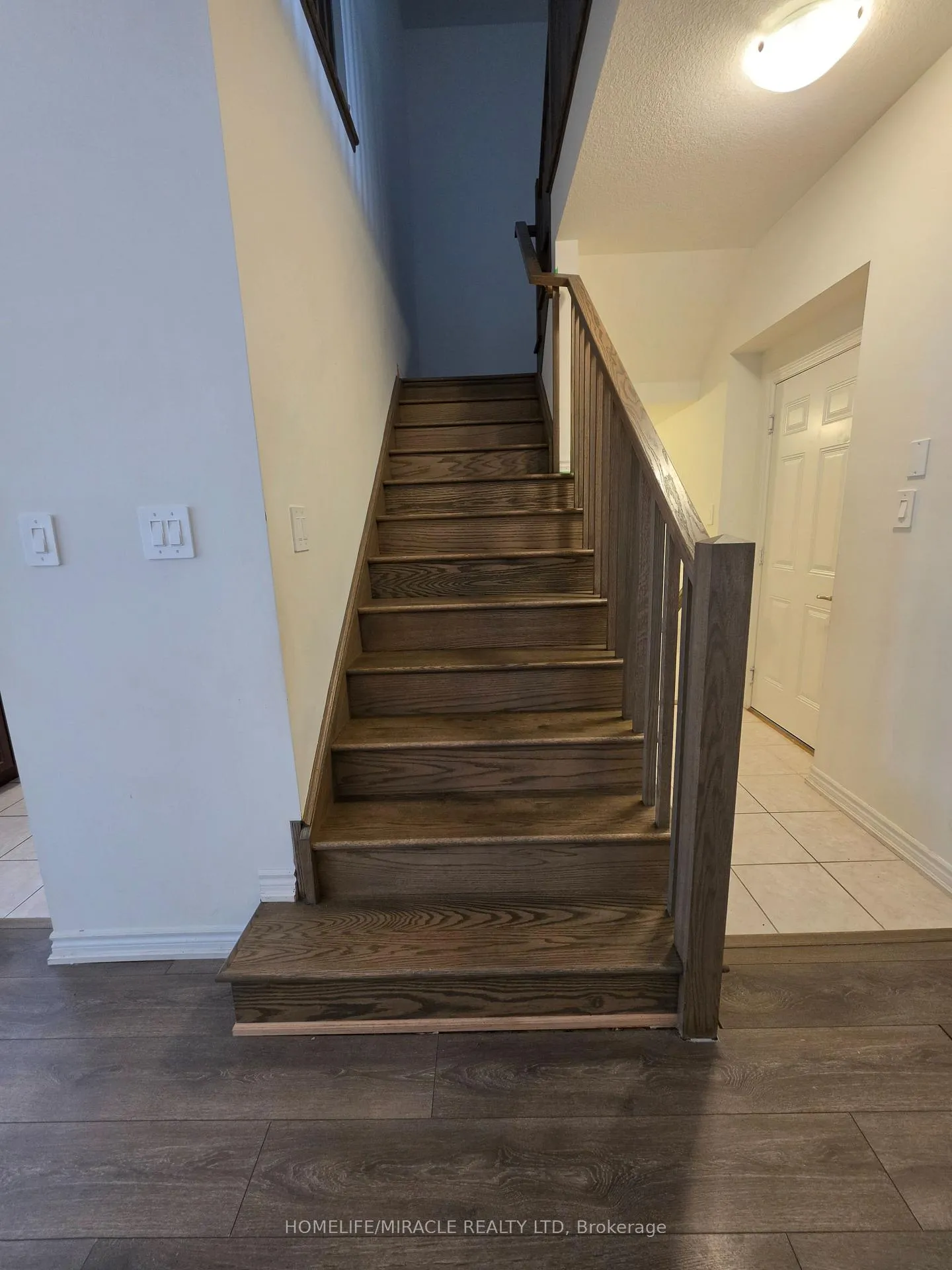 Photo 9 of 4 Stokes Road, Brant, Paris — HOMEH
