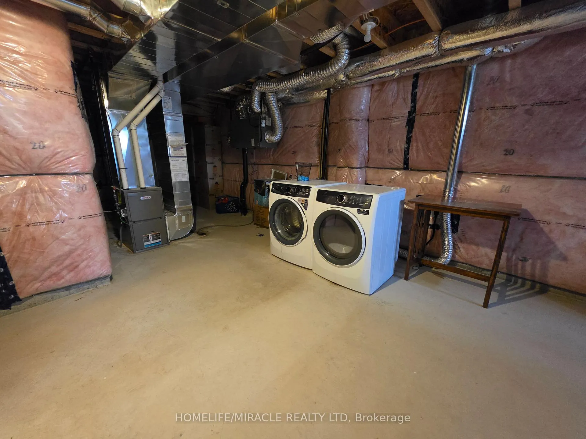 Photo 19 of 4 Stokes Road, Brant, Paris — HOMEH
