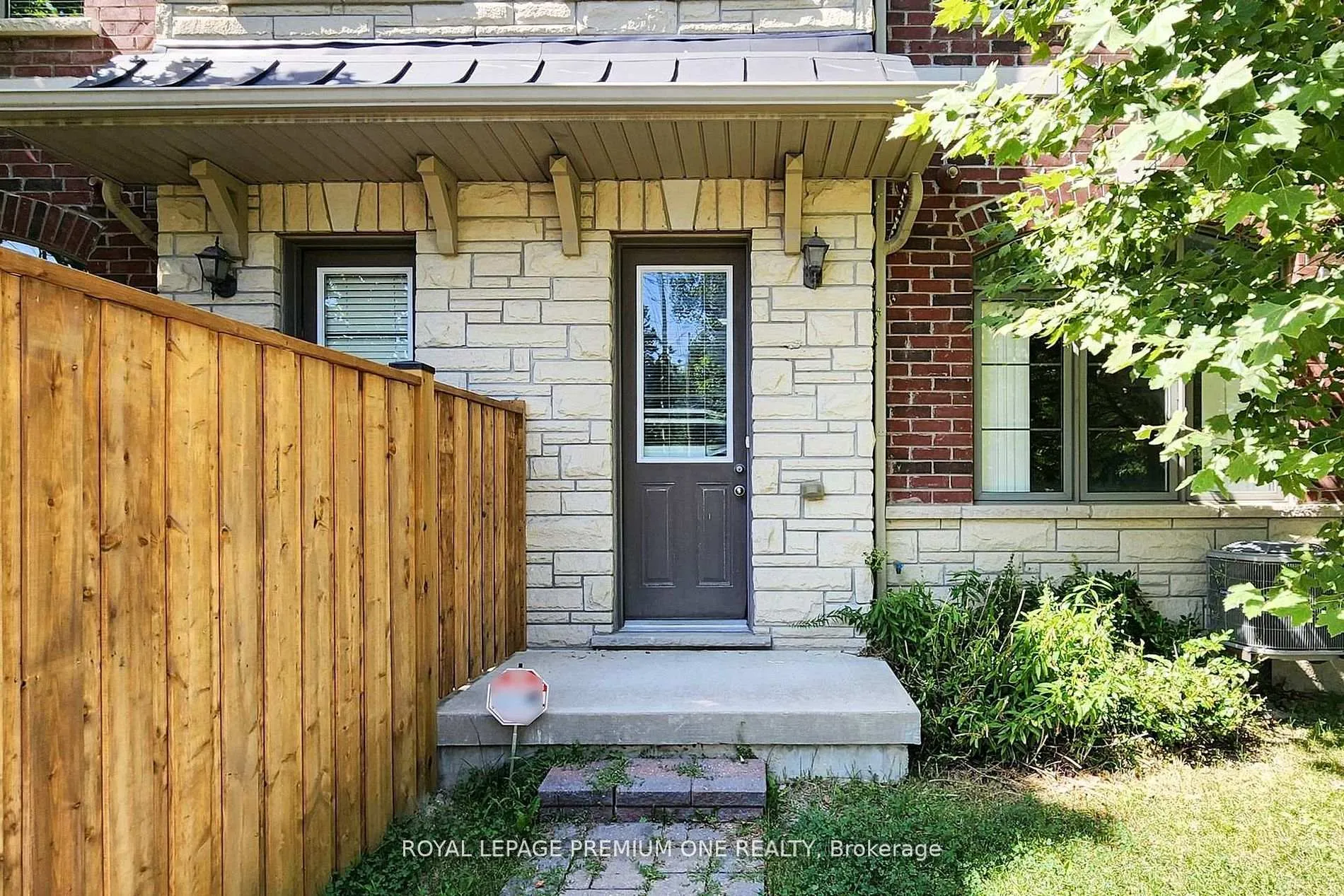 Photo 27 of 71 Dryden Way, Etobicoke, Willowridge-Martingrove-Richview — HOMEH