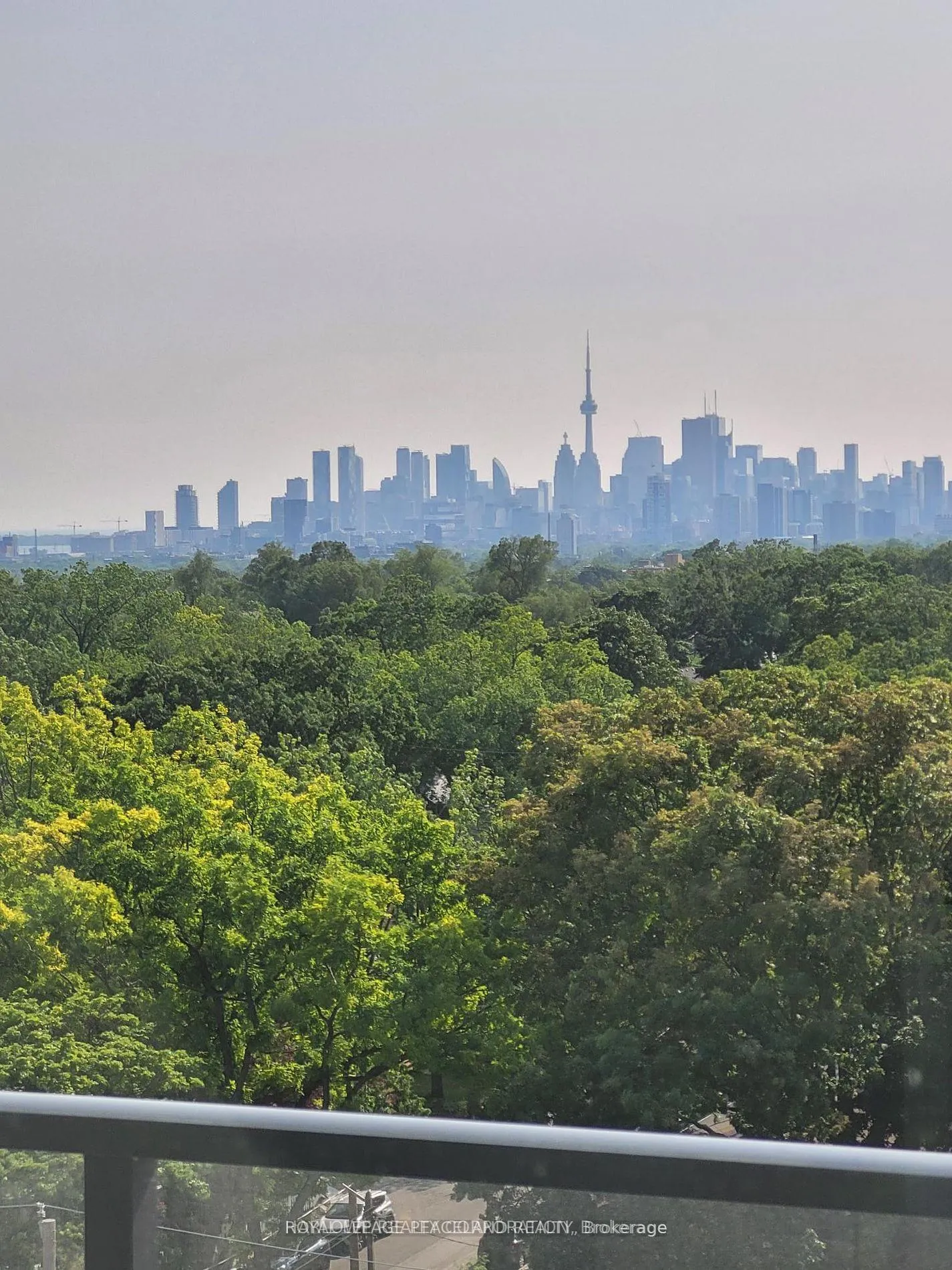 Photo 2 of Unit 911, 2369 Danforth Avenue, Toronto, East End-Danforth — HOMEH
