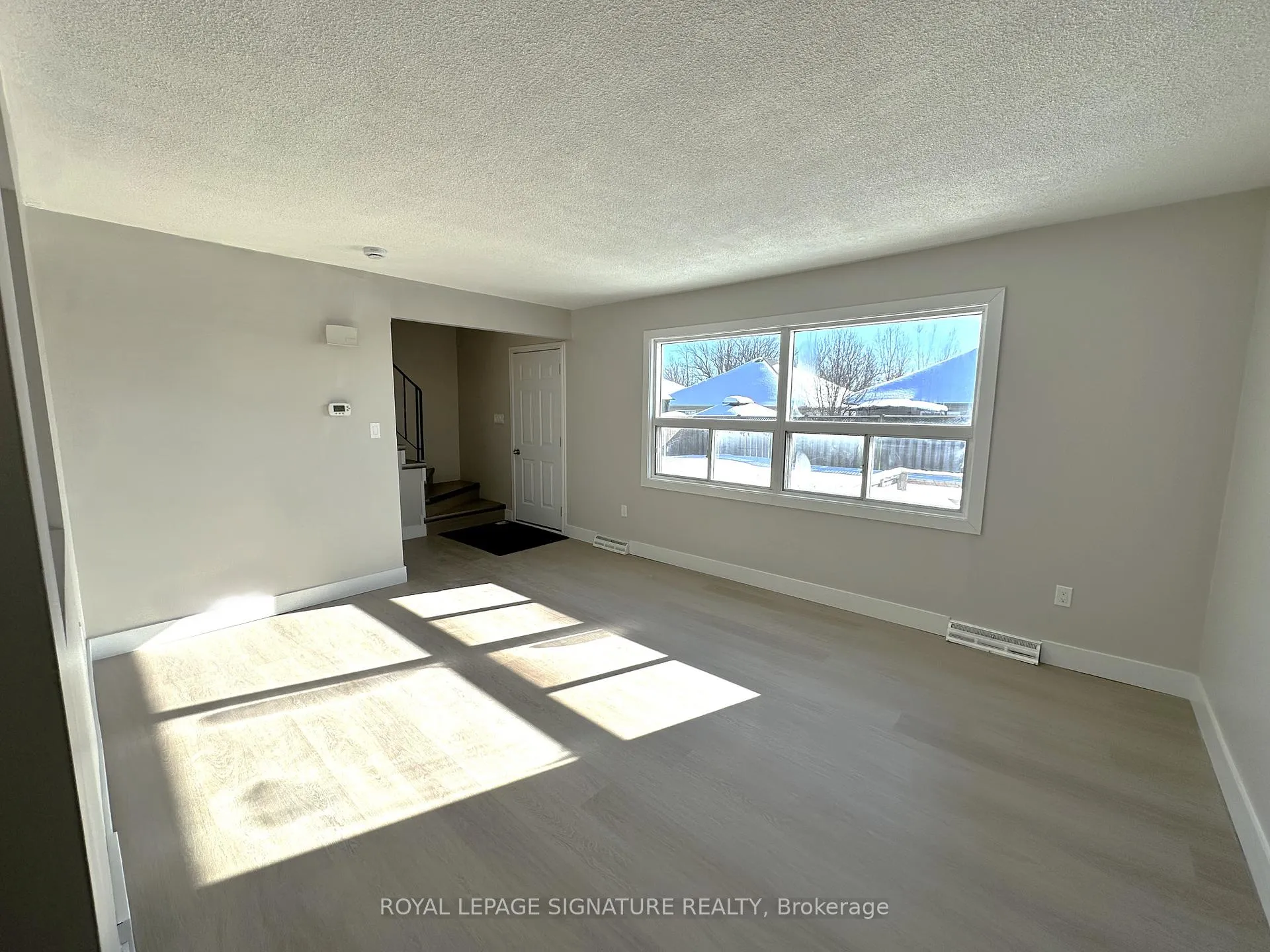 Photo 2 of Unit B, 107 Endicott Terrace, Welland, Prince Charles — HOMEH