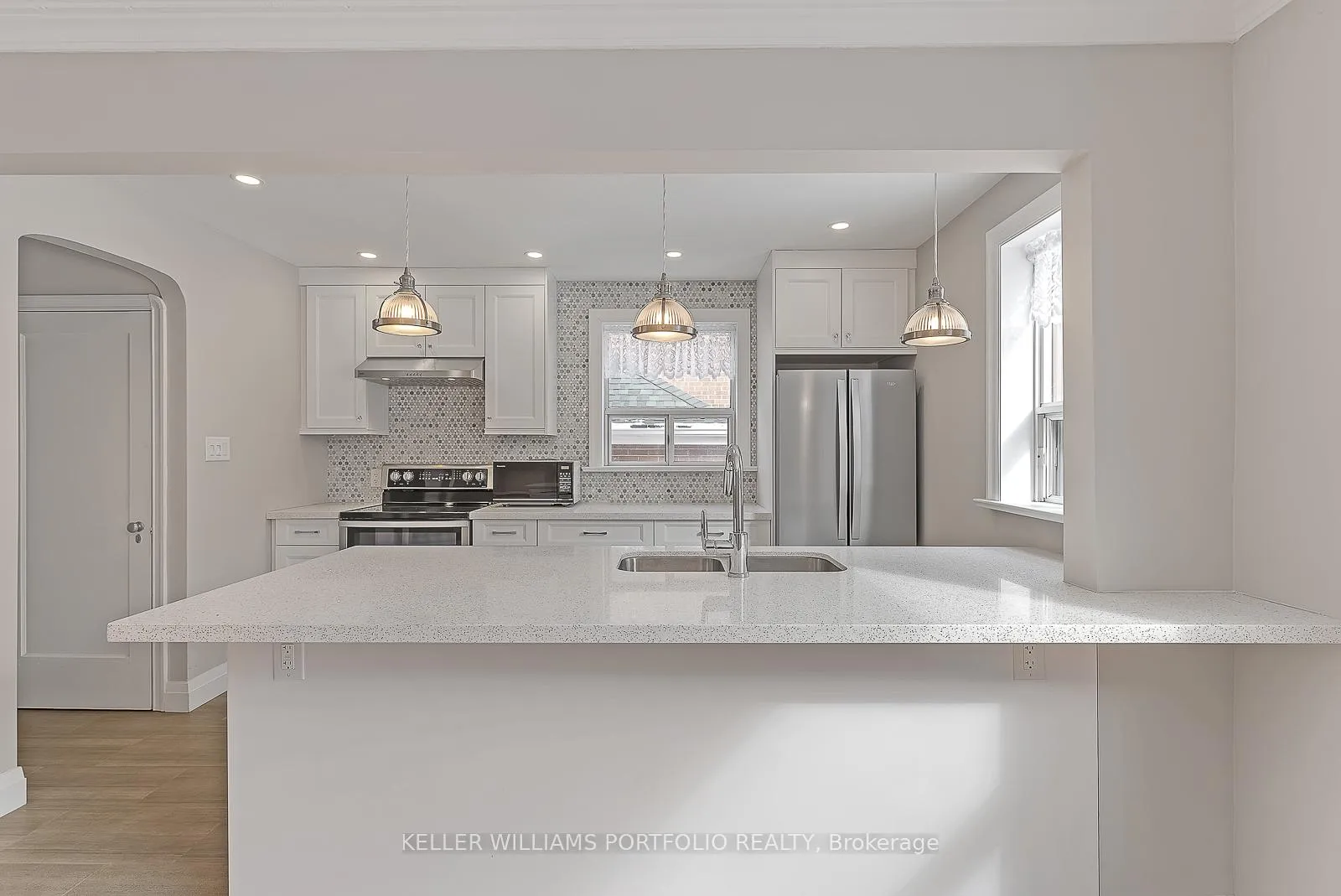 Photo 16 of 119 Parkview Hill Crescent, Toronto, O'Connor-Parkview — HOMEH