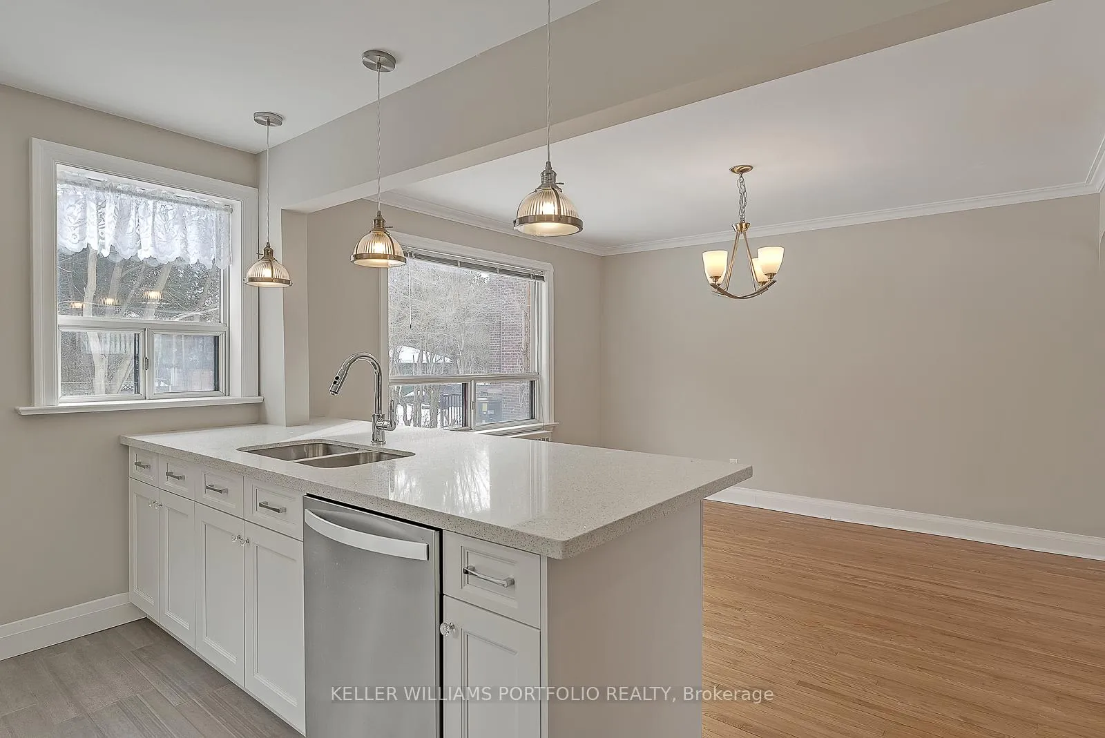 Photo 19 of 119 Parkview Hill Crescent, Toronto, O'Connor-Parkview — HOMEH