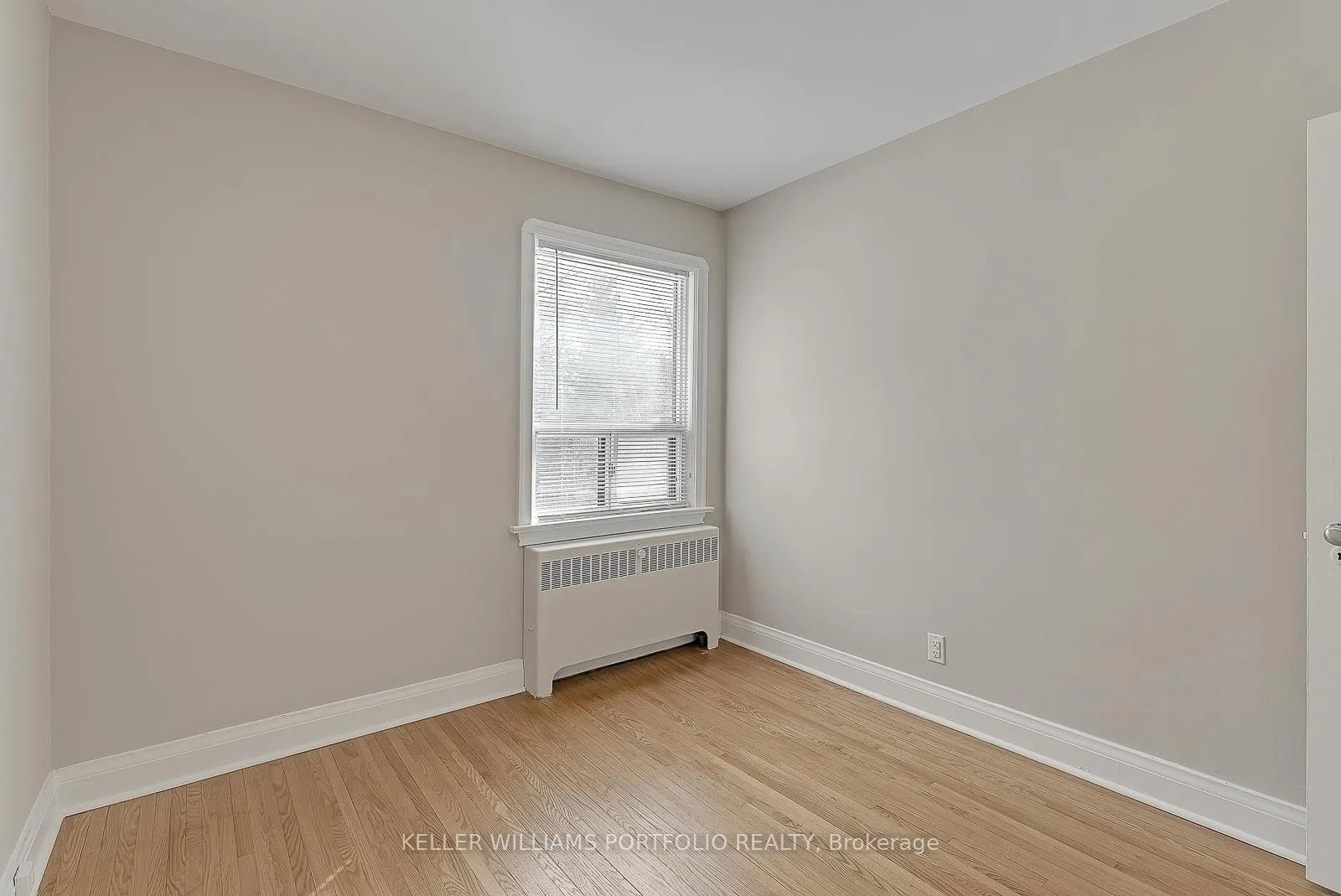 Photo 32 of 119 Parkview Hill Crescent, Toronto, O'Connor-Parkview — HOMEH