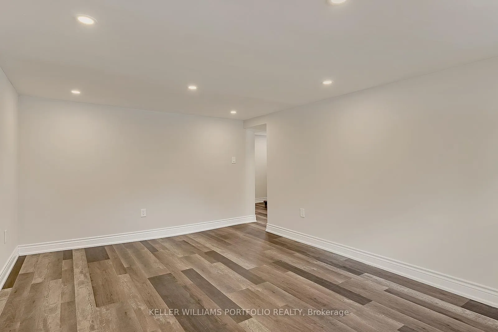 Photo 40 of 119 Parkview Hill Crescent, Toronto, O'Connor-Parkview — HOMEH