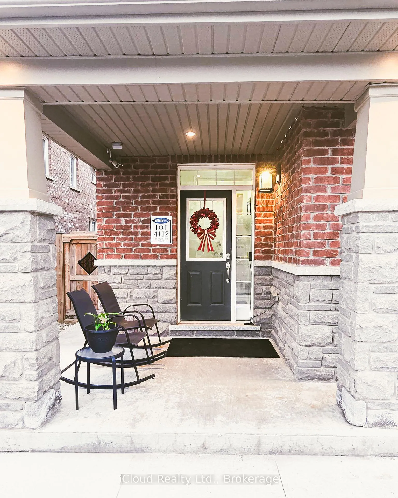 Photo 3 of 68 Phyllis Drive, Caledon, Rural Caledon — HOMEH