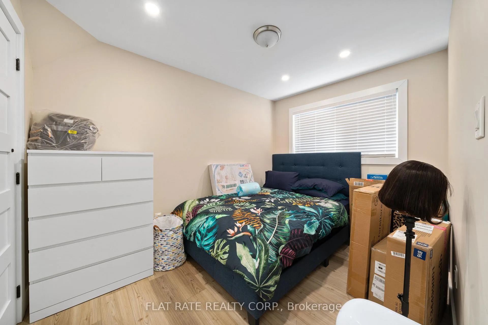 Photo 24 of 122 Bleecker Avenue, Belleville, Belleville Ward — HOMEH