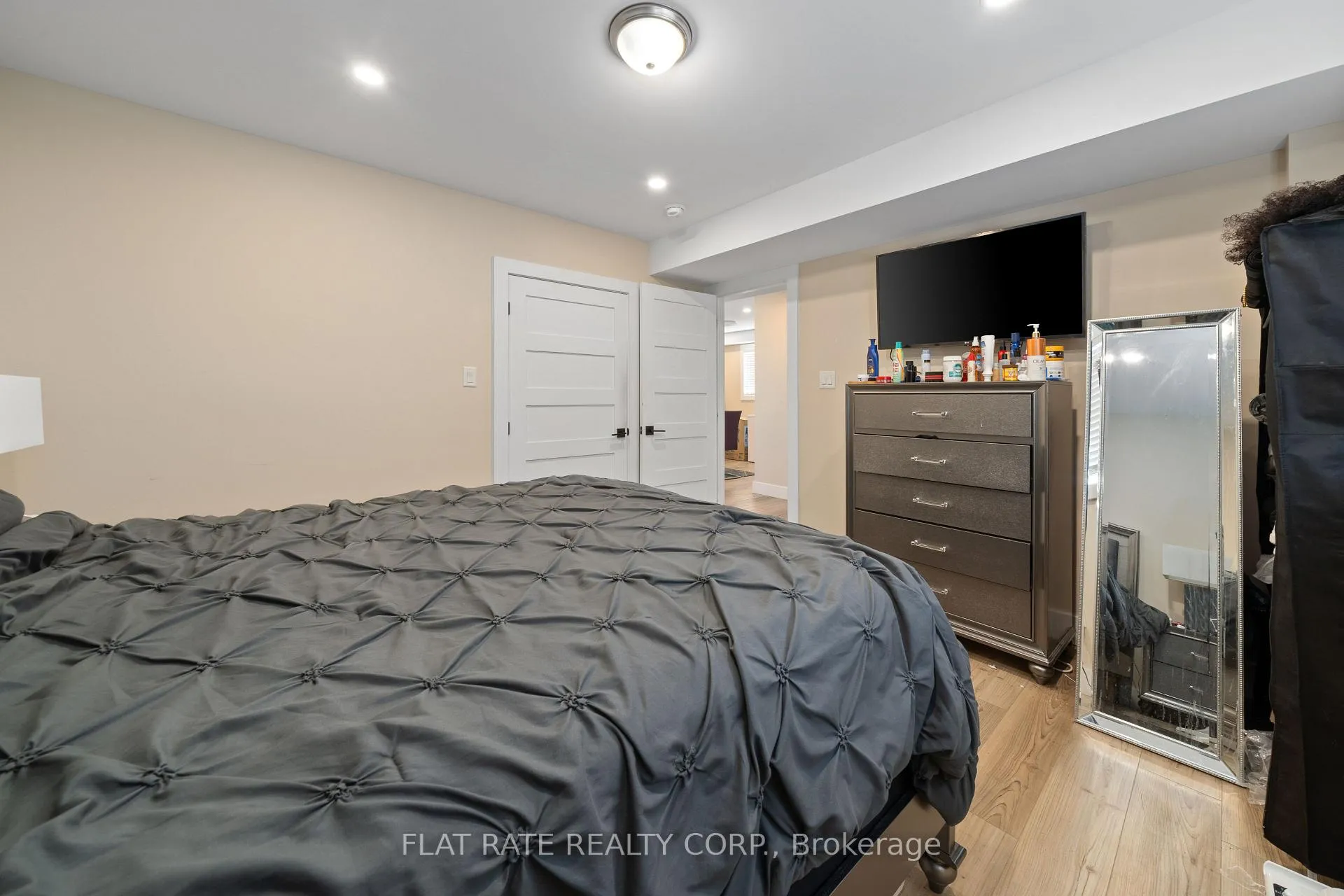 Photo 27 of 122 Bleecker Avenue, Belleville, Belleville Ward — HOMEH
