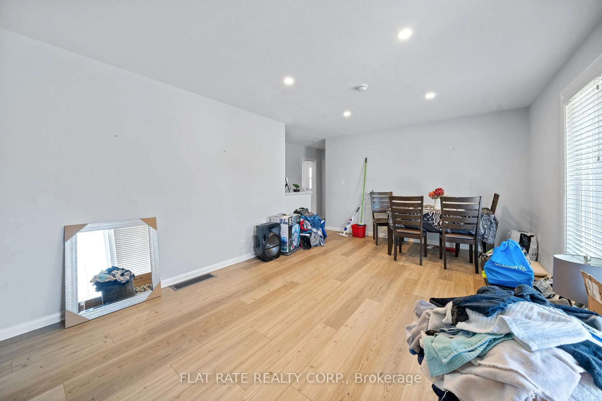 Photo 31 of 122 Bleecker Avenue, Belleville, Belleville Ward — HOMEH