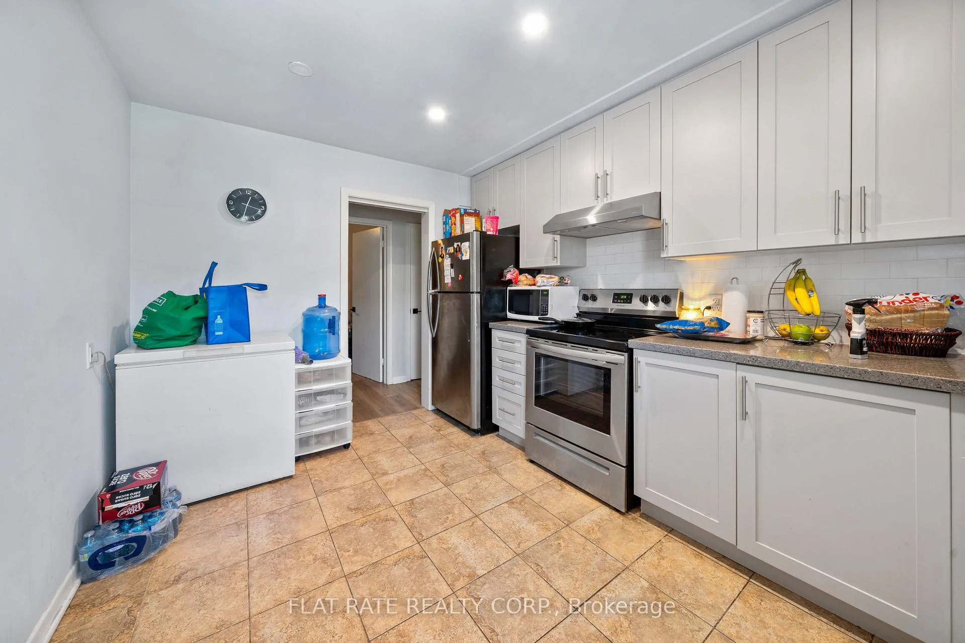 Photo 32 of 122 Bleecker Avenue, Belleville, Belleville Ward — HOMEH