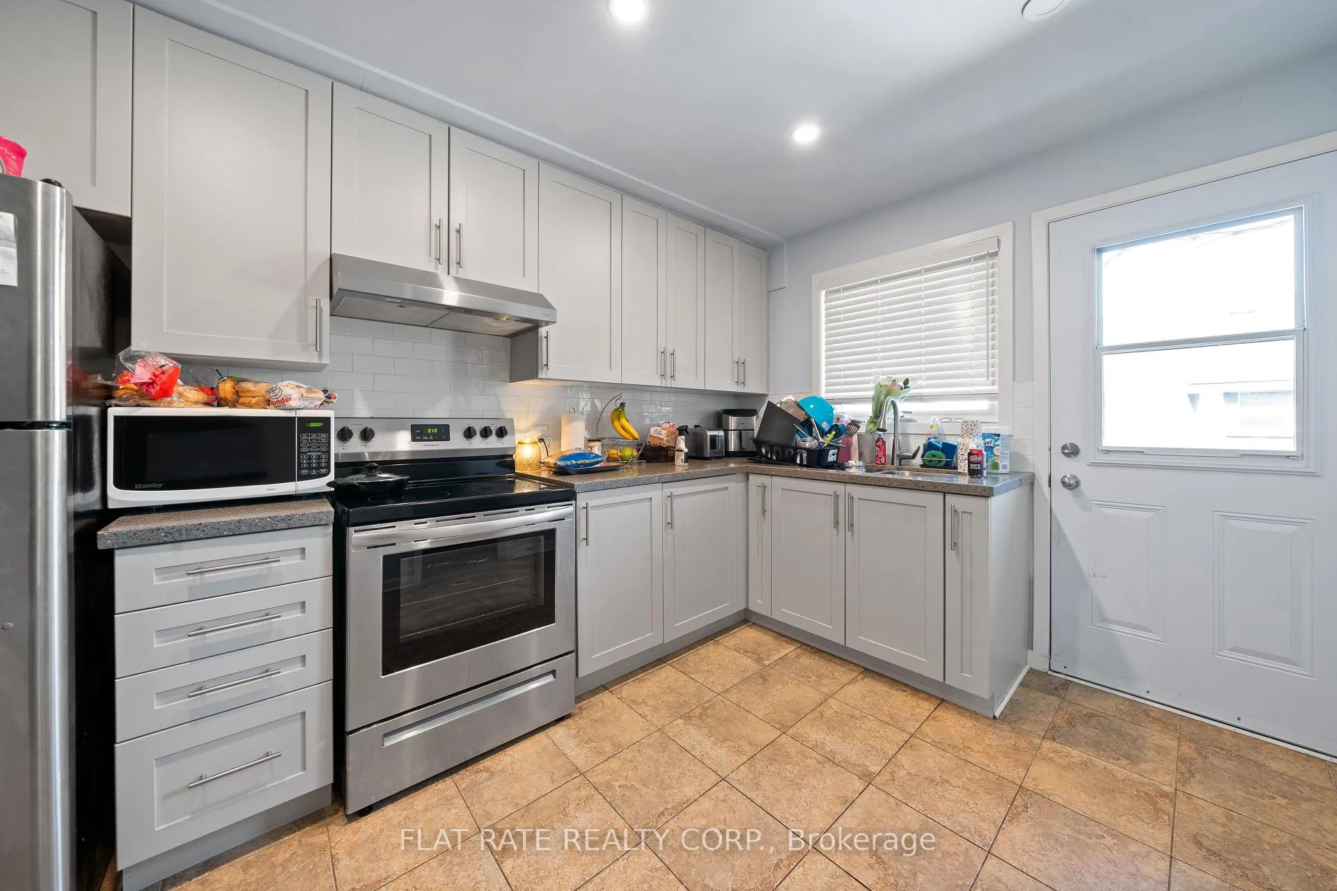 Photo 33 of 122 Bleecker Avenue, Belleville, Belleville Ward — HOMEH