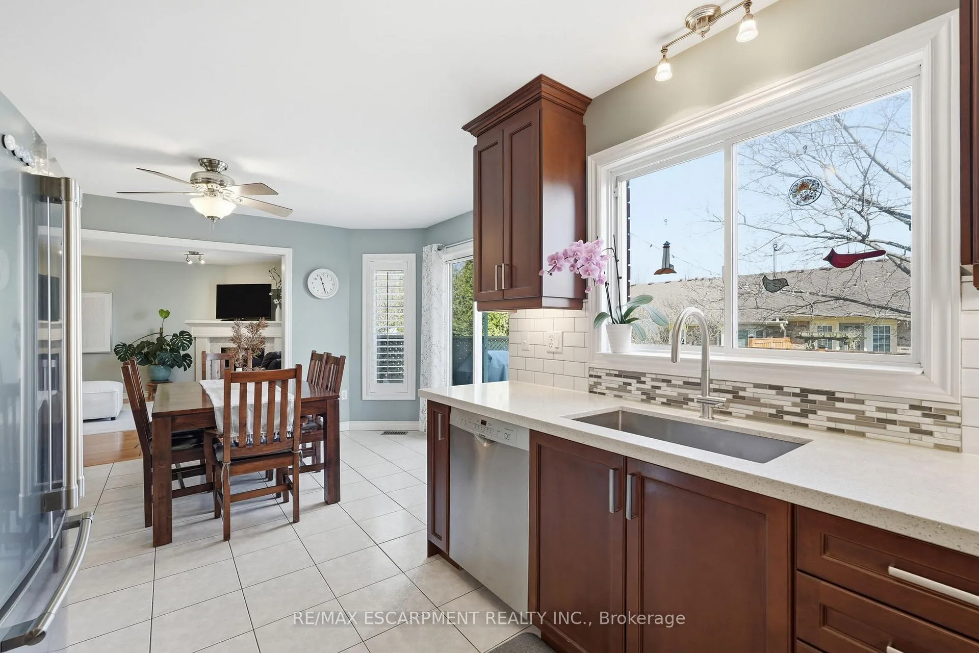 Photo 12 of 85 Heritage Drive, Hamilton, Stoney Creek — HOMEH