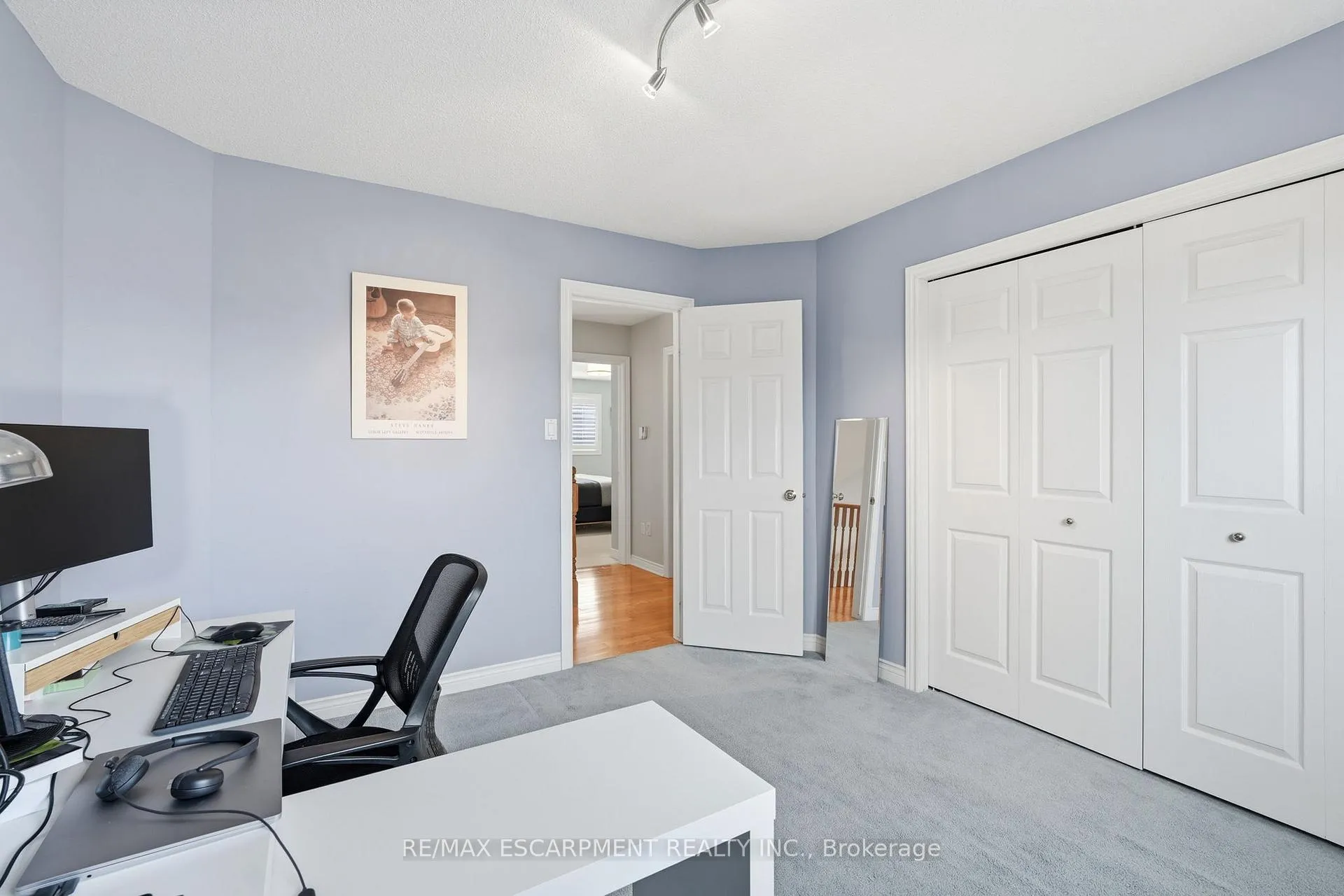 Photo 31 of 85 Heritage Drive, Hamilton, Stoney Creek — HOMEH