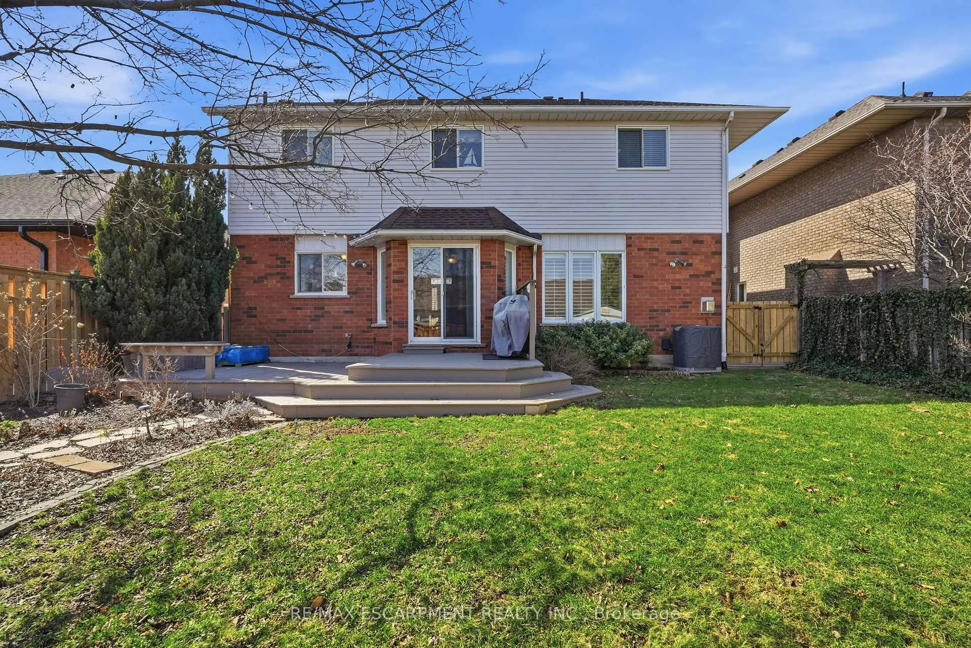 Photo 41 of 85 Heritage Drive, Hamilton, Stoney Creek — HOMEH