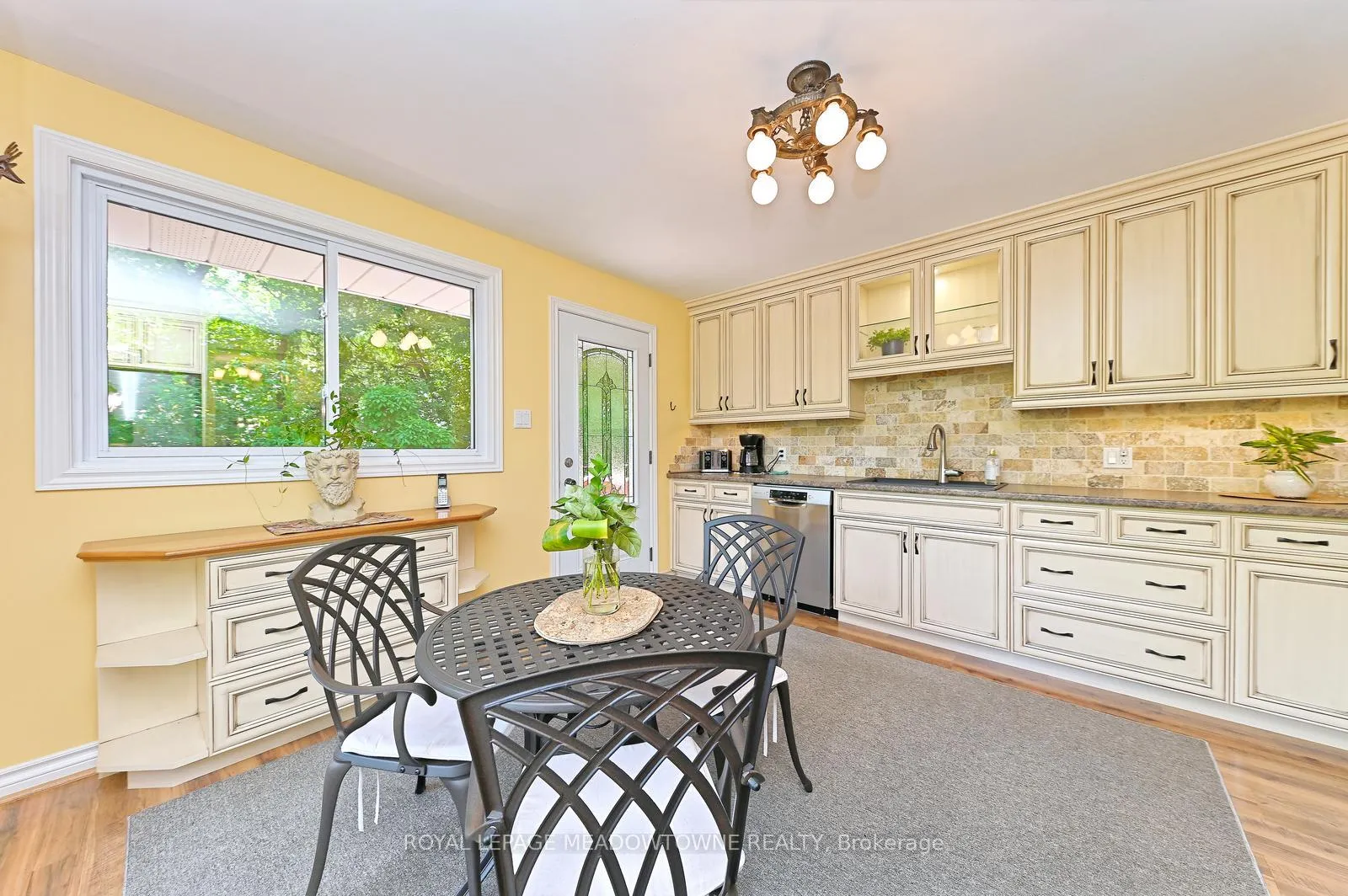 Photo 21 of 4 Ann Street, Halton Hills, Georgetown — HOMEH