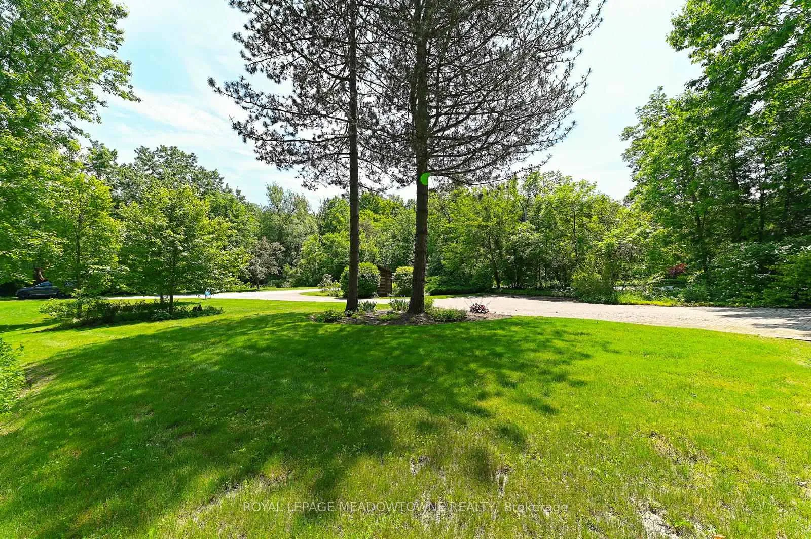 Photo 44 of 4 Ann Street, Halton Hills, Georgetown — HOMEH