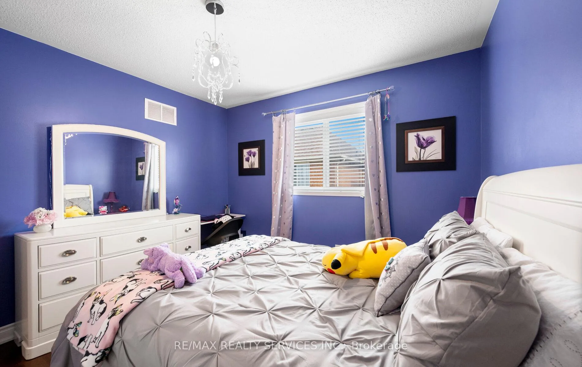 Photo 30 of 61 Earl Grey Crescent, Brampton, Fletcher's Meadow — HOMEH