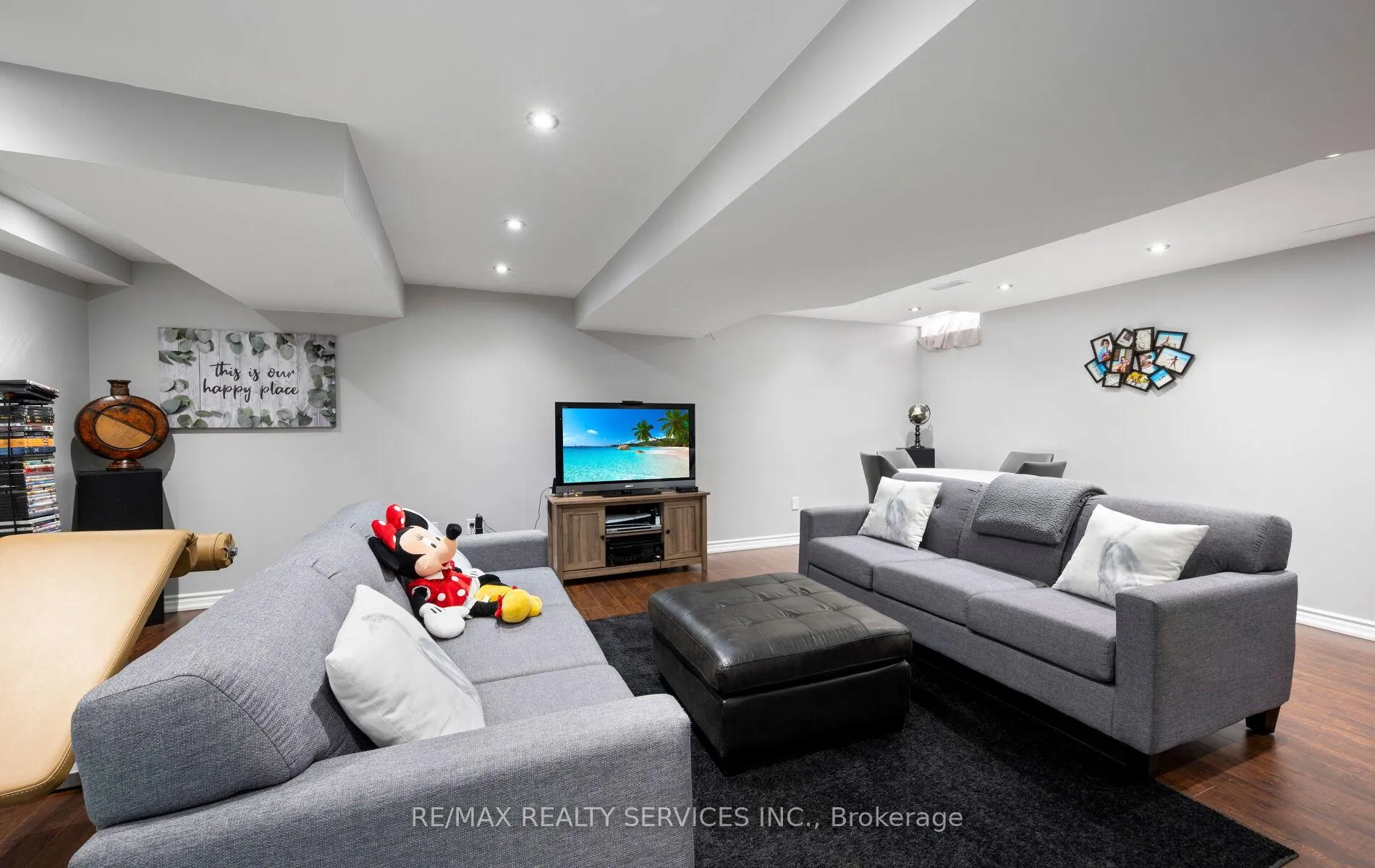 Photo 37 of 61 Earl Grey Crescent, Brampton, Fletcher's Meadow — HOMEH
