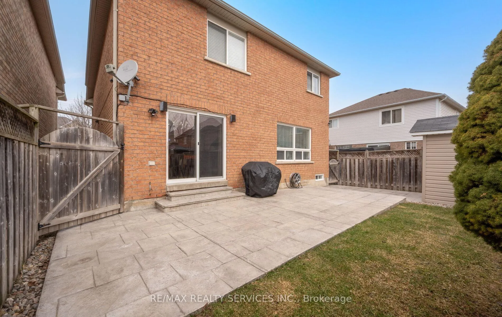 Photo 47 of 61 Earl Grey Crescent, Brampton, Fletcher's Meadow — HOMEH