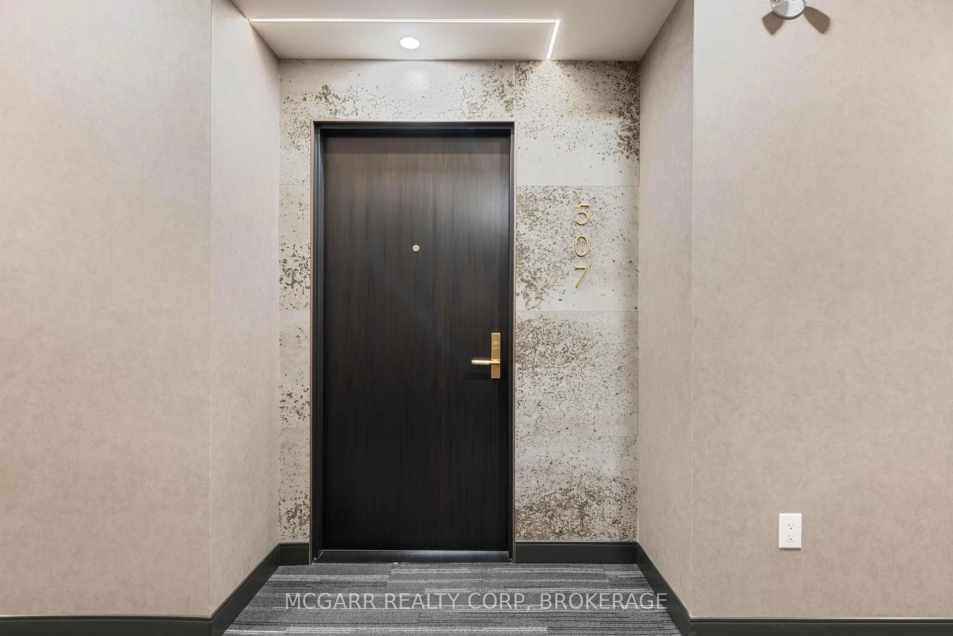 Photo 8 of Unit 507, 77 Yates Street, St. Catharines, Downtown — HOMEH