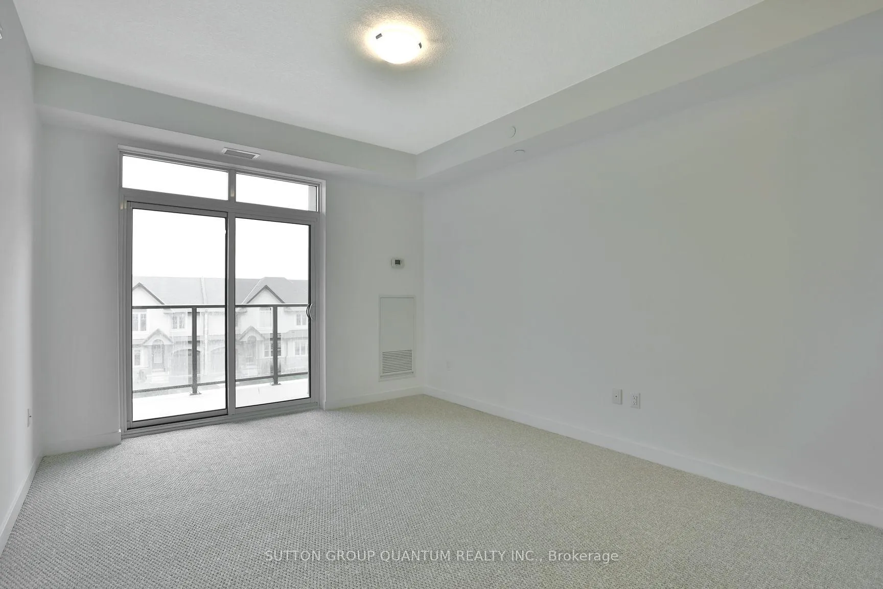 Photo 5 of Unit 319, 101 Shoreview Place, Hamilton, Stoney Creek — HOMEH