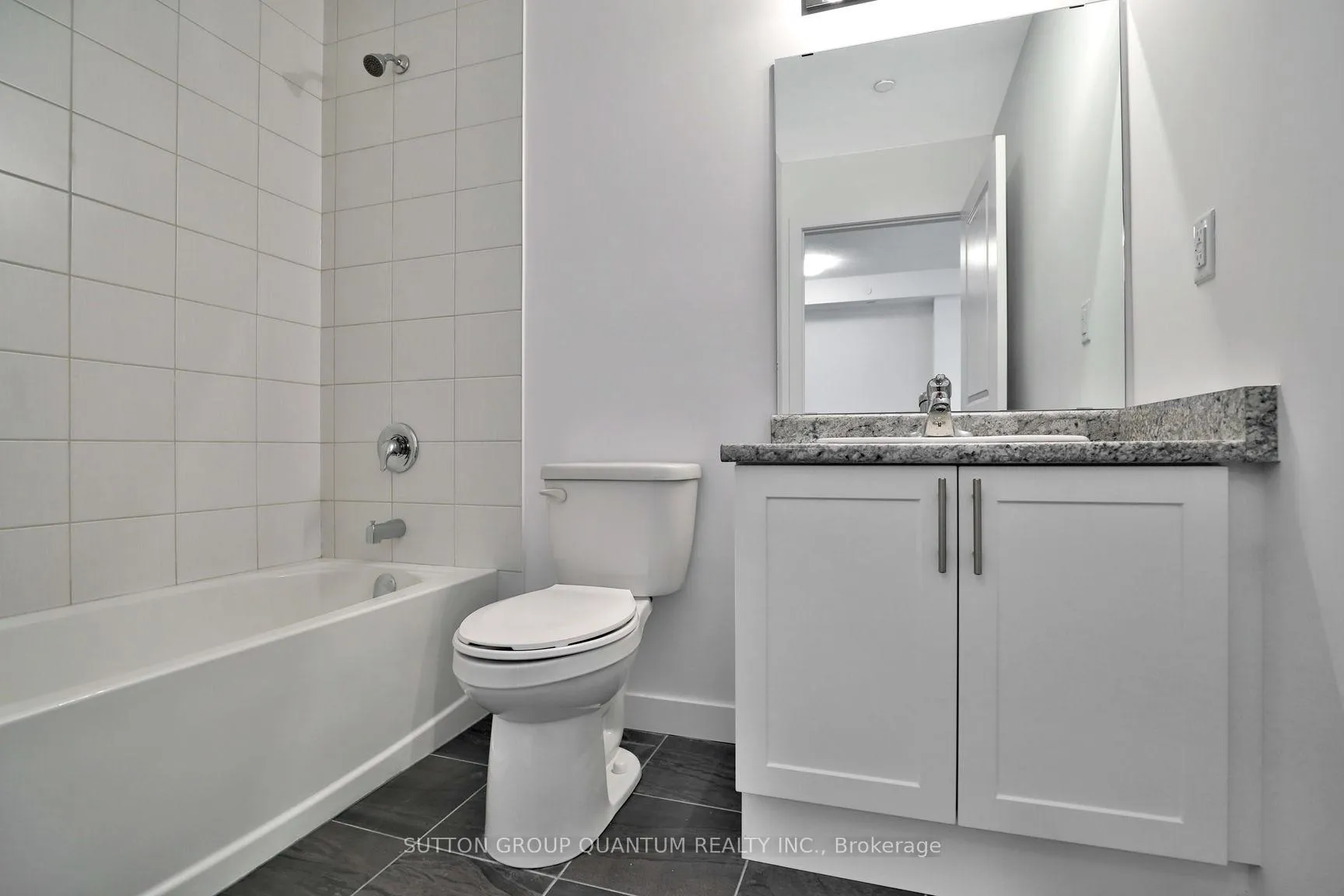 Photo 16 of Unit 319, 101 Shoreview Place, Hamilton, Stoney Creek — HOMEH