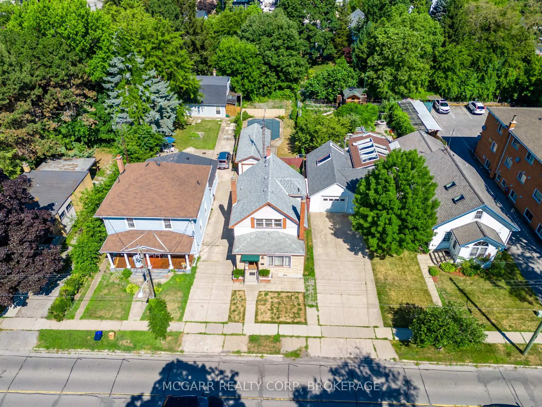 Photo 32 of 160 Main Street, St. Catharines, Port Dalhousie — HOMEH