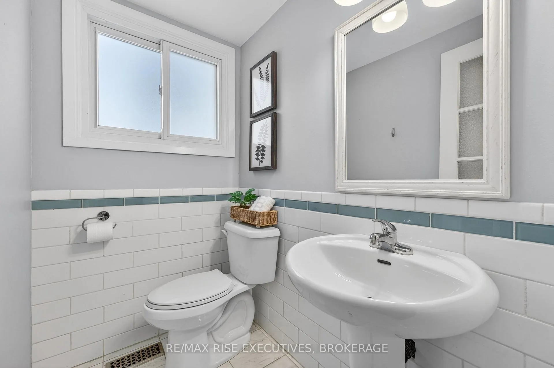 Photo 24 of 821 Mona Drive, Kingston, South of Taylor-Kidd Blvd — HOMEH