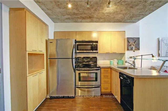 Photo 7 of Unit 826, 255 Richmond Street E, Toronto, Moss Park — HOMEH
