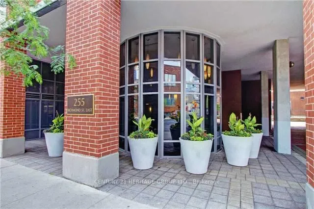 Photo 22 of Unit 826, 255 Richmond Street E, Toronto, Moss Park — HOMEH