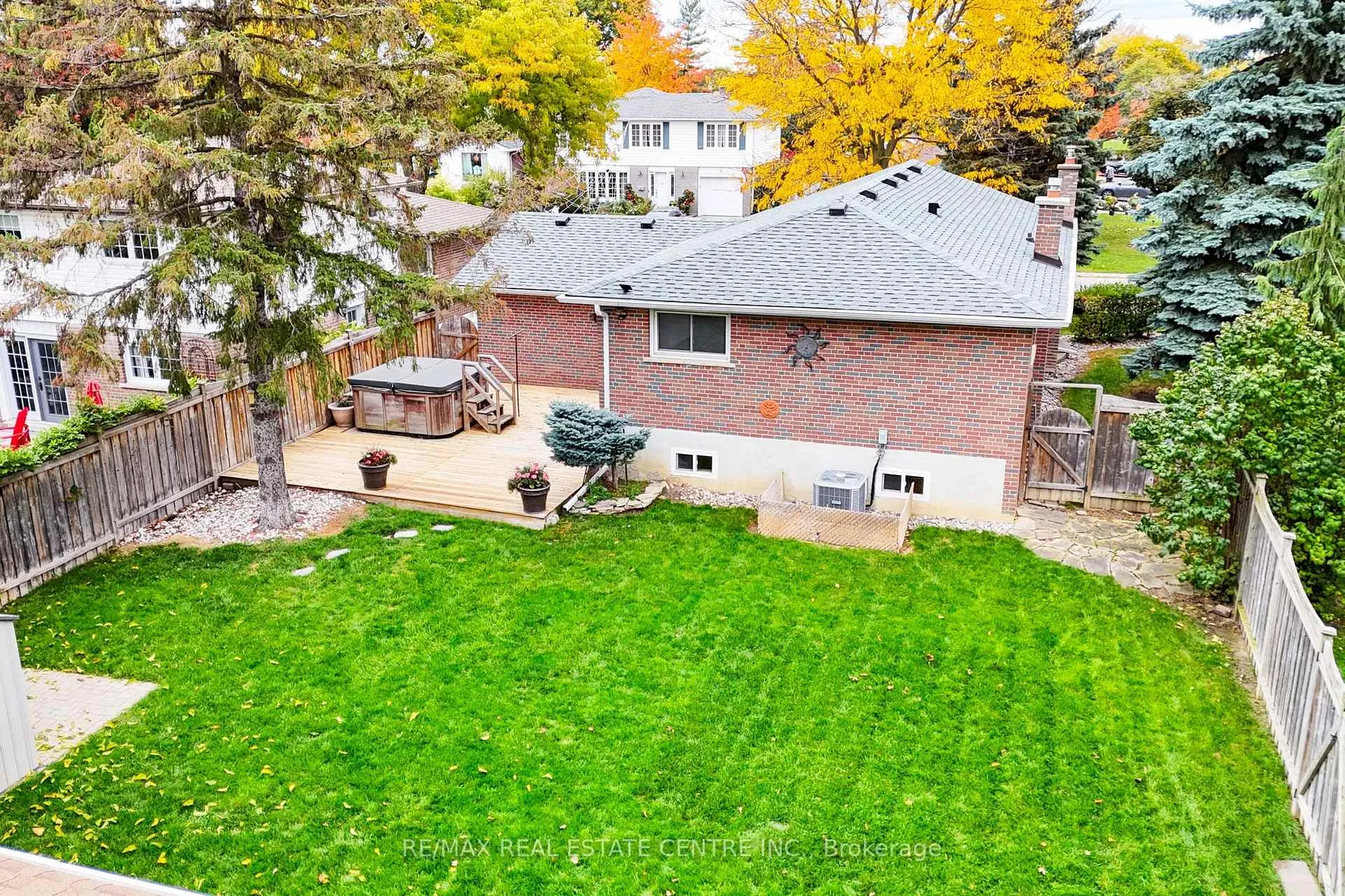 Photo 39 of 32 Willis Drive, Brampton, Brampton East — HOMEH
