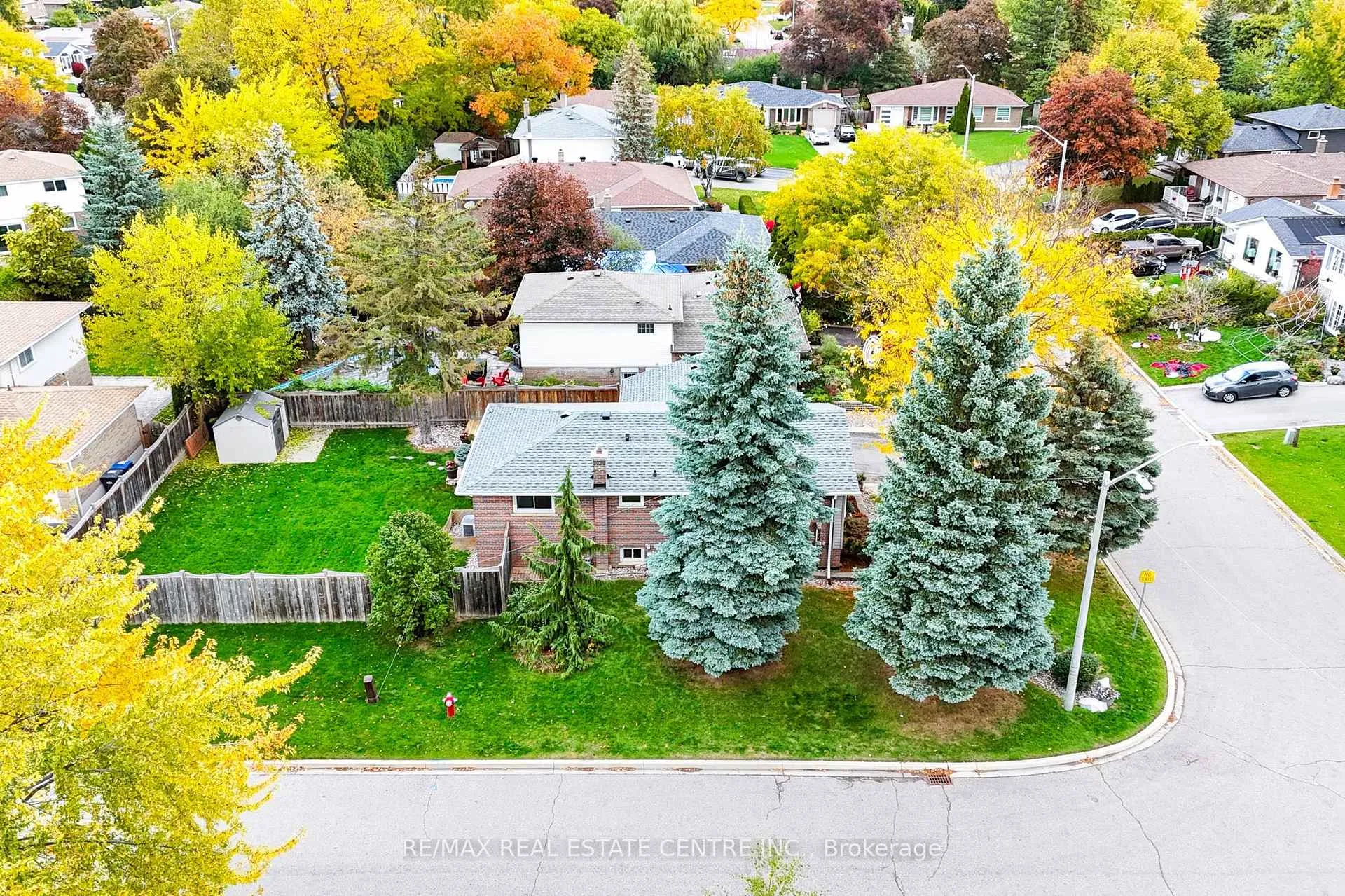 Photo 46 of 32 Willis Drive, Brampton, Brampton East — HOMEH
