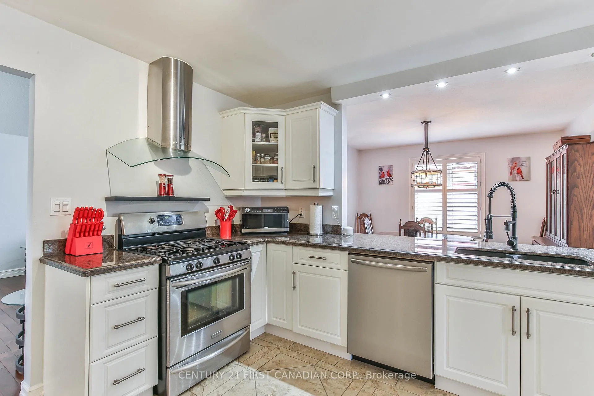 Photo 9 of 24 Linwood Drive, Thames Centre, Rural Thames Centre — HOMEH