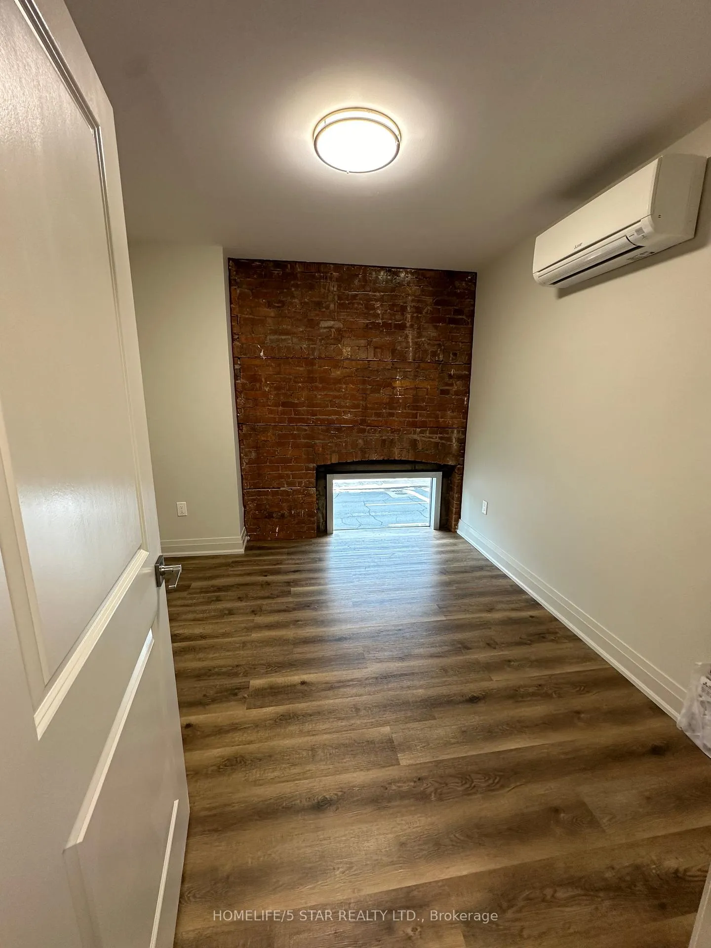 Photo 11 of Unit 201, 837 King Street E, Hamilton, Gibson — HOMEH