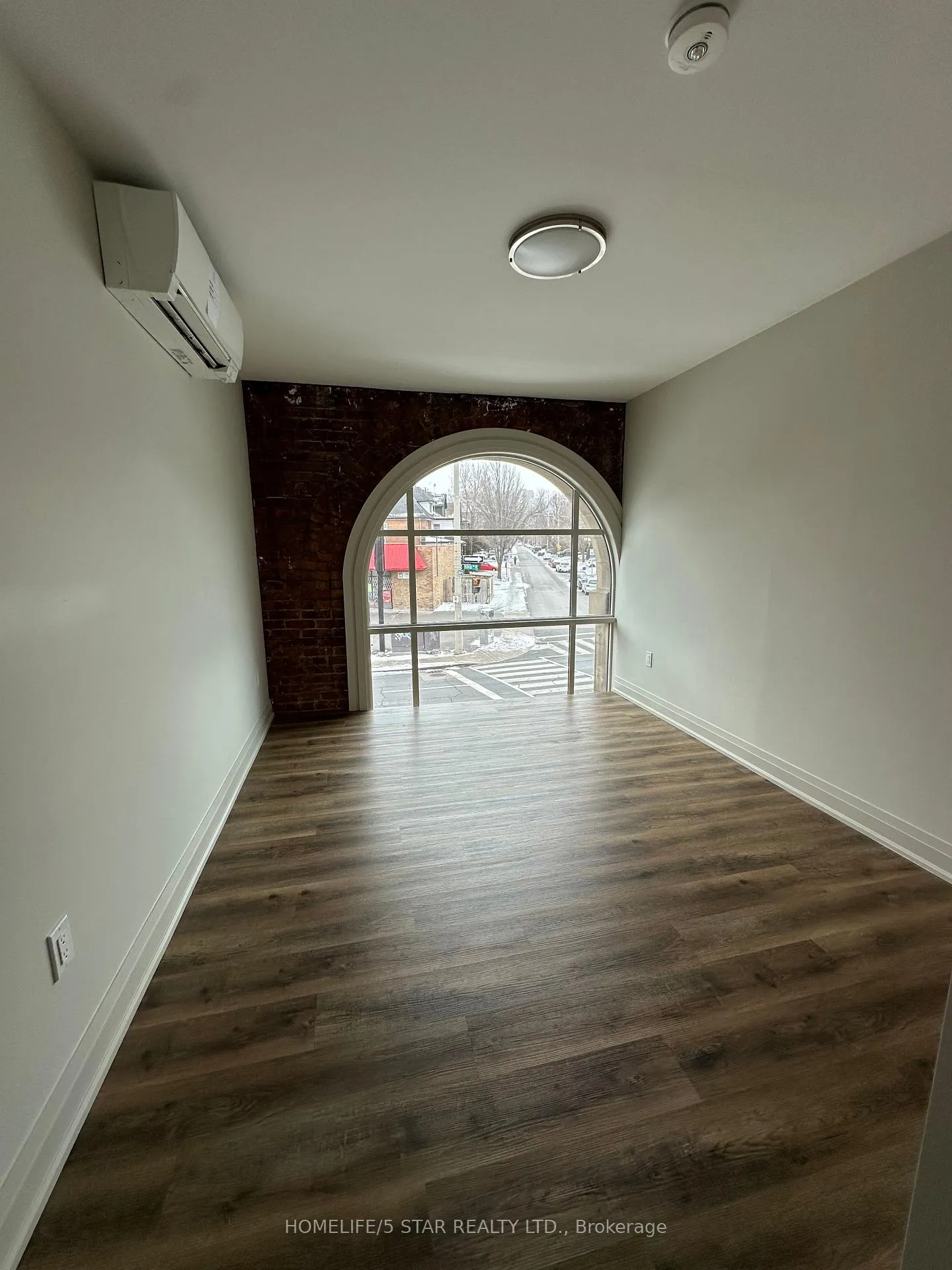 Photo 15 of Unit 201, 837 King Street E, Hamilton, Gibson — HOMEH