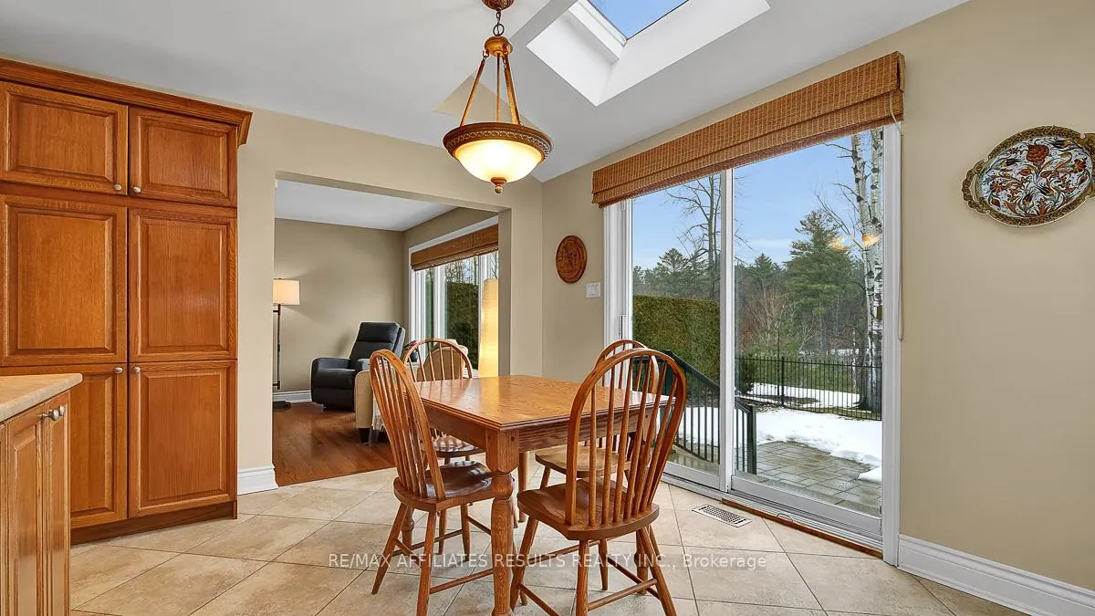 Photo 14 of 1789 Turnberry Road, Ottawa, Queenswood Heights South — HOMEH