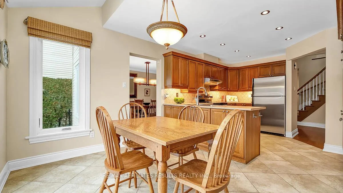 Photo 16 of 1789 Turnberry Road, Ottawa, Queenswood Heights South — HOMEH