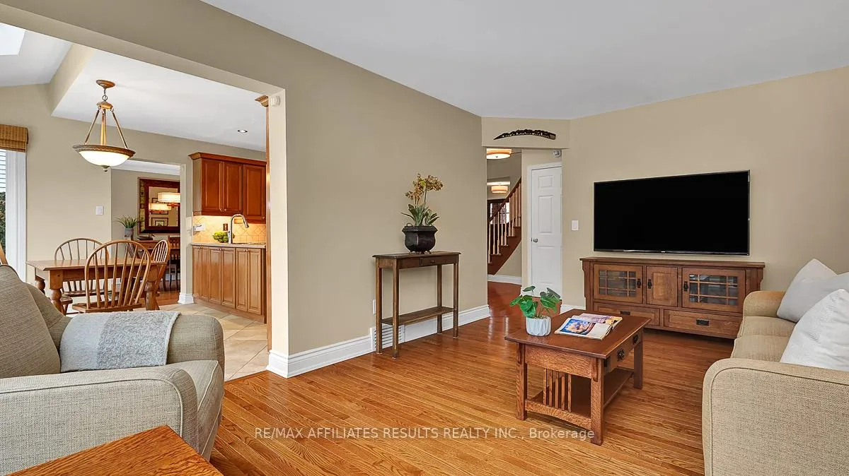 Photo 25 of 1789 Turnberry Road, Ottawa, Queenswood Heights South — HOMEH