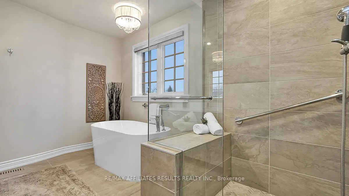 Photo 33 of 1789 Turnberry Road, Ottawa, Queenswood Heights South — HOMEH