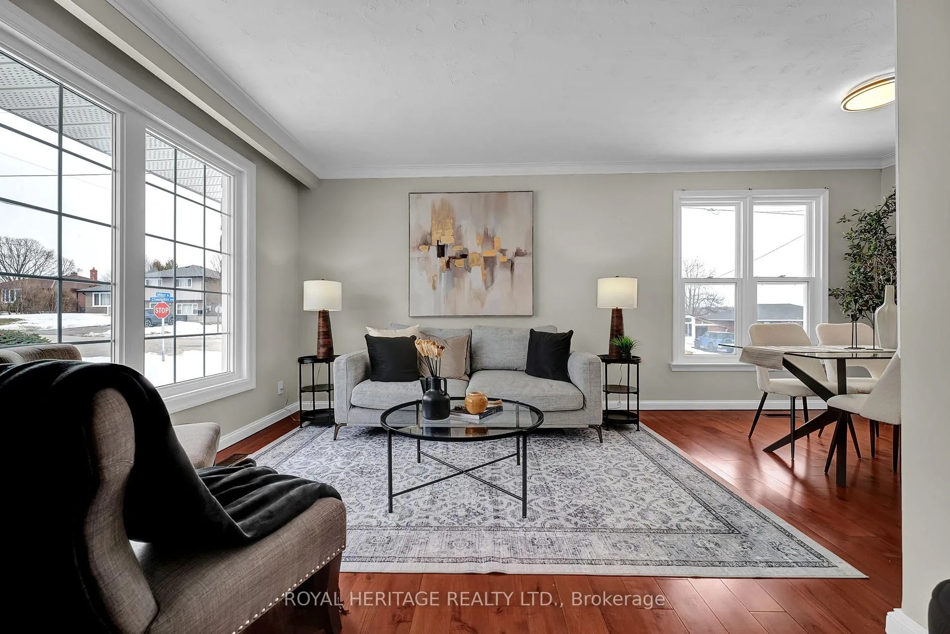 Photo 4 of 465 Milton Street, Oshawa, Donevan — HOMEH