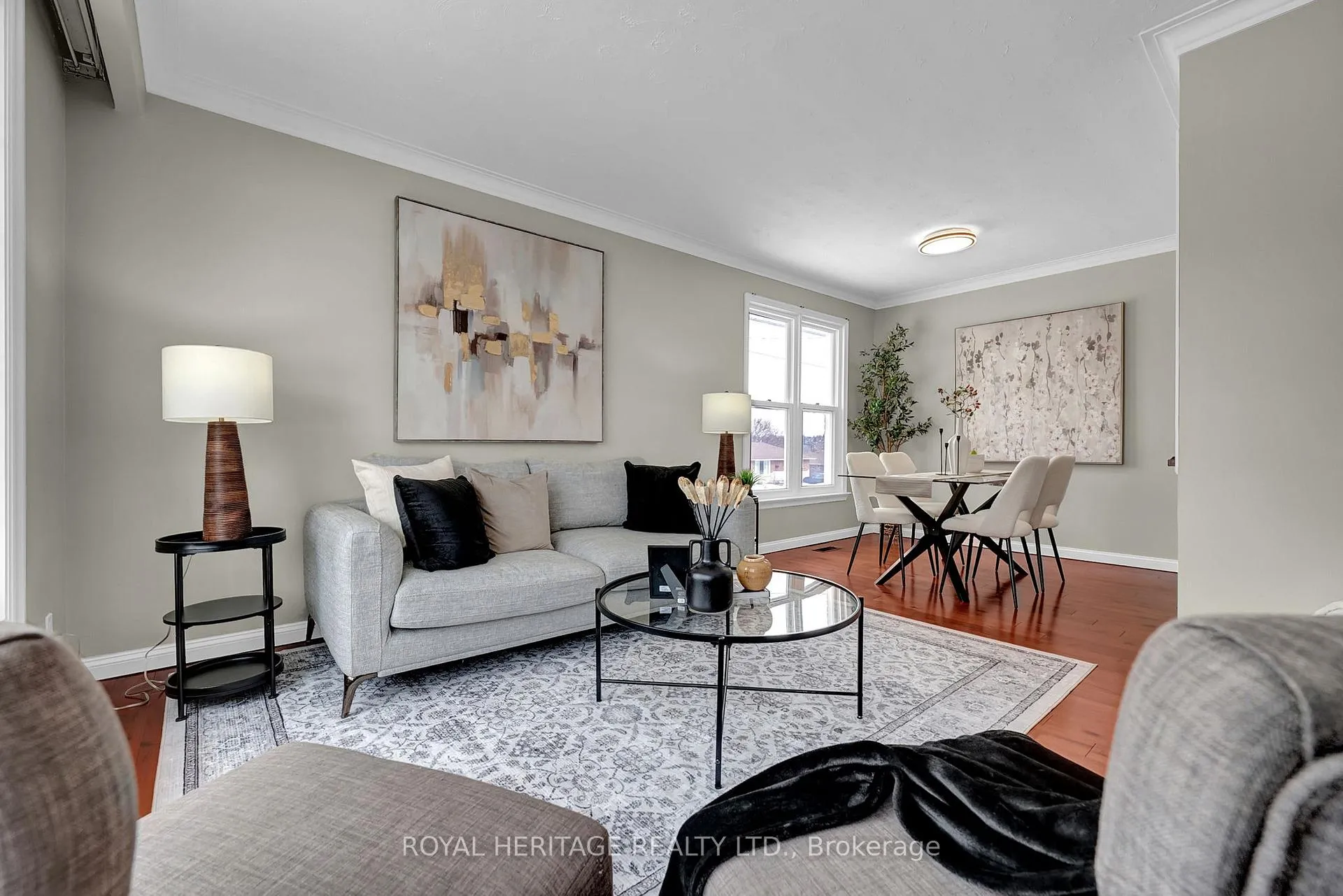 Photo 5 of 465 Milton Street, Oshawa, Donevan — HOMEH