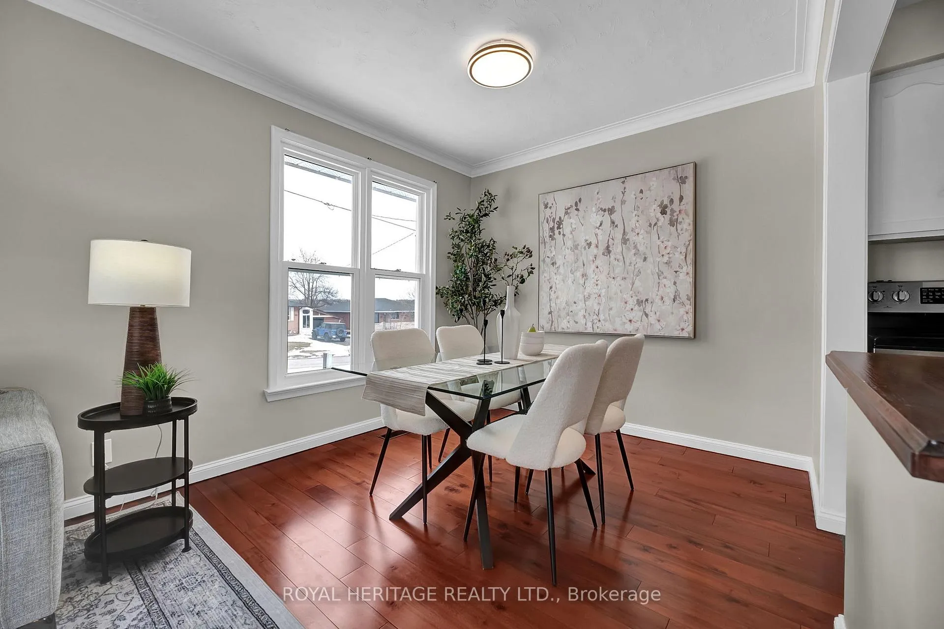 Photo 7 of 465 Milton Street, Oshawa, Donevan — HOMEH