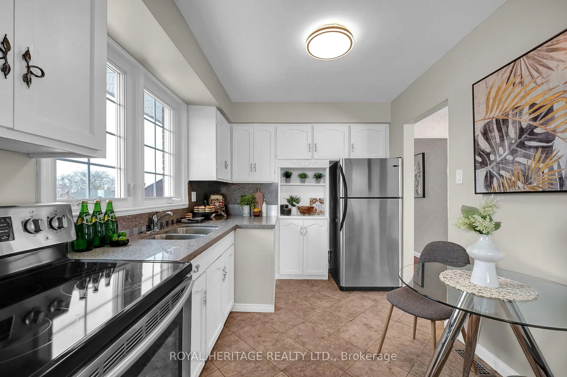 Photo 10 of 465 Milton Street, Oshawa, Donevan — HOMEH