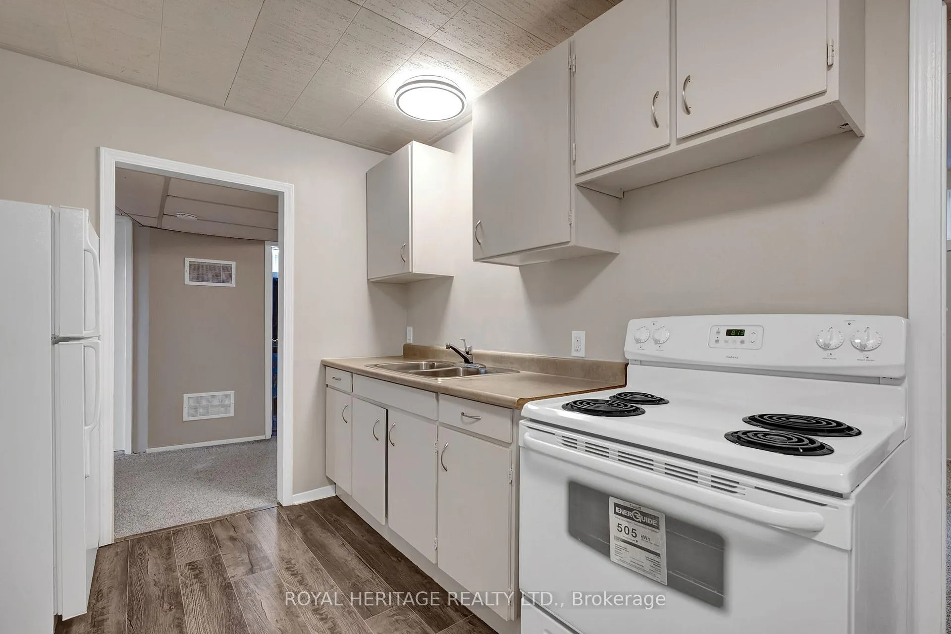 Photo 24 of 465 Milton Street, Oshawa, Donevan — HOMEH