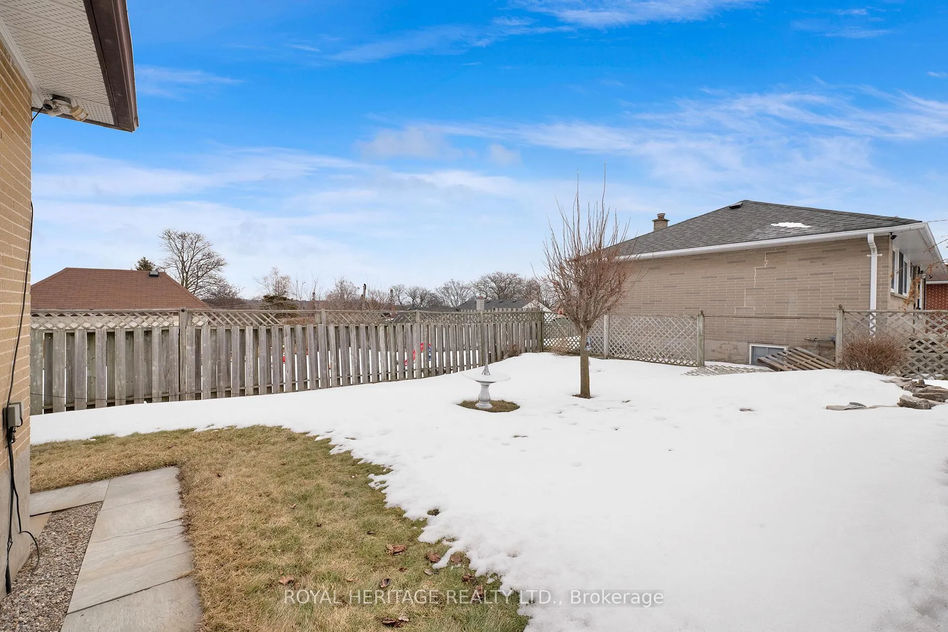 Photo 31 of 465 Milton Street, Oshawa, Donevan — HOMEH