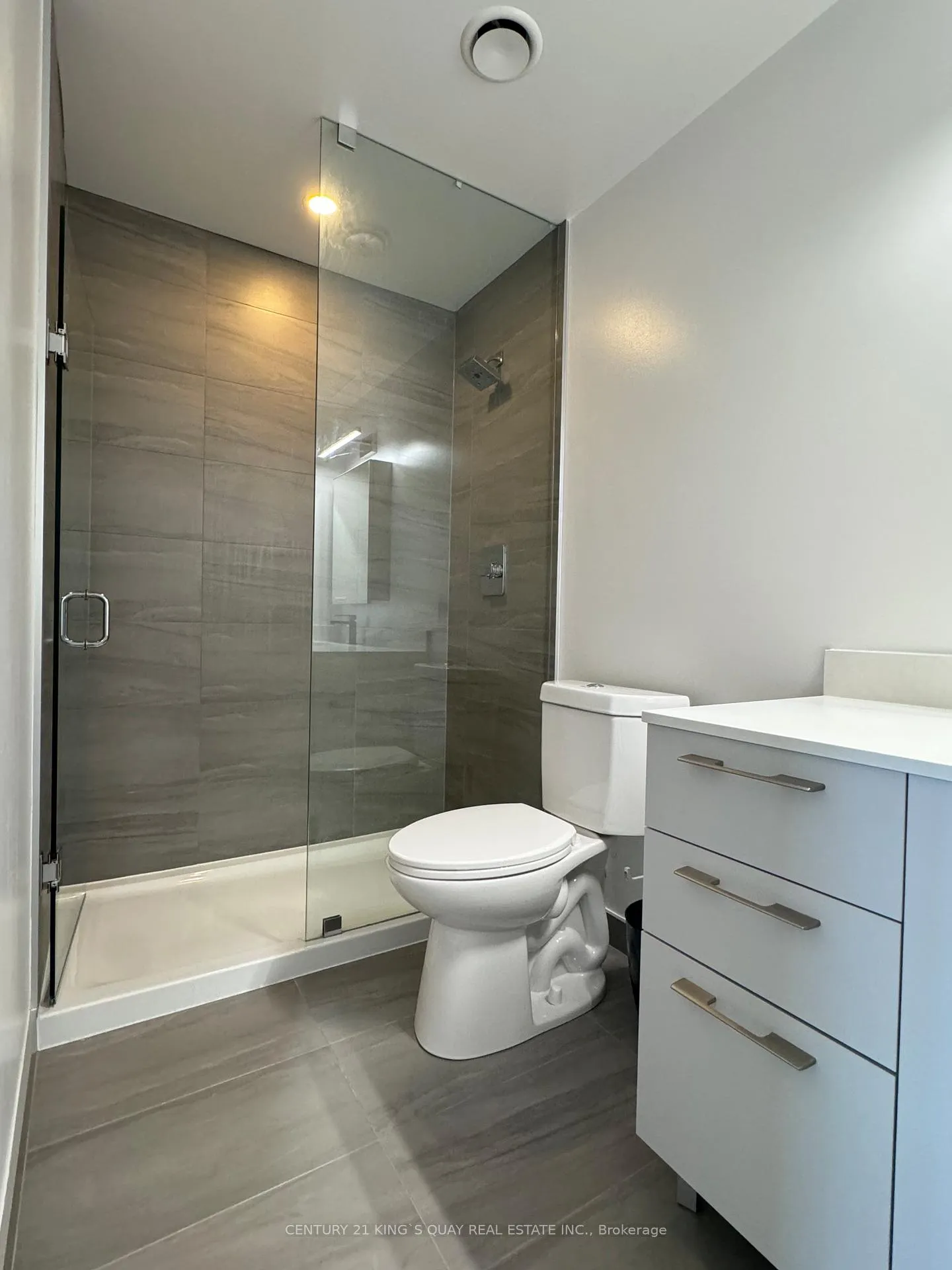 Photo 16 of Unit 531, 38 Water Walk Drive, Markham, Unionville — HOMEH
