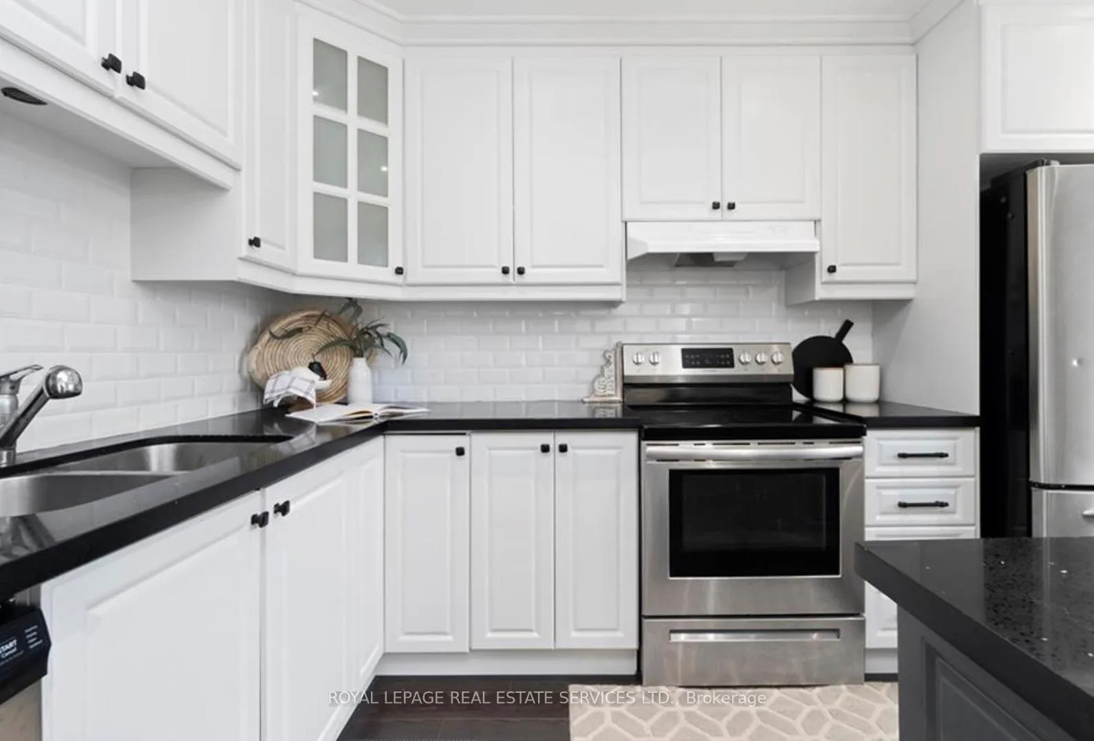 Photo 8 of Unit Main, 298 West 18th Street, Hamilton, Rolston — HOMEH