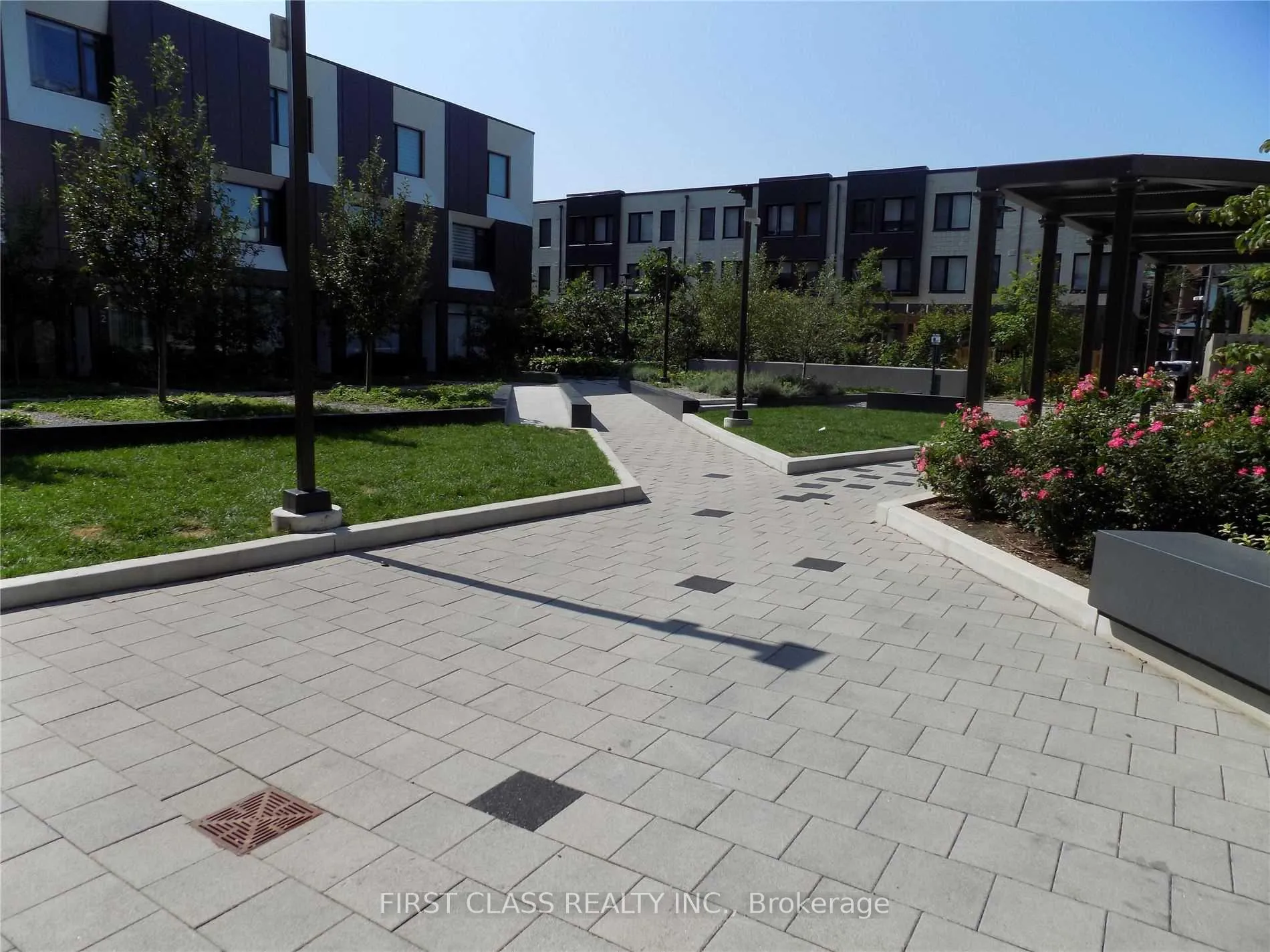 Photo 5 of Unit 119, 80 Vanauley Street, Toronto, Kensington-Chinatown — HOMEH