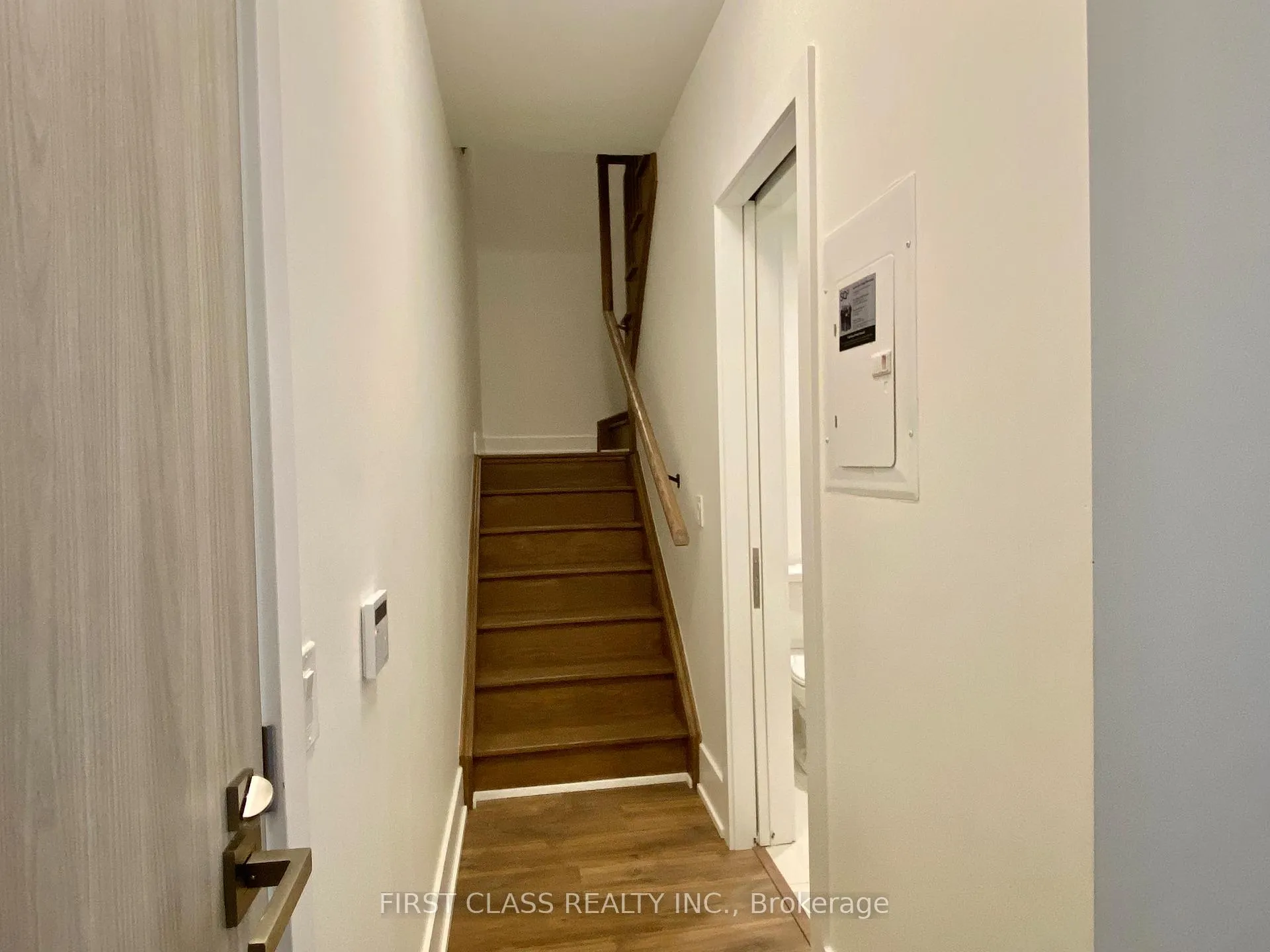 Photo 8 of Unit 119, 80 Vanauley Street, Toronto, Kensington-Chinatown — HOMEH